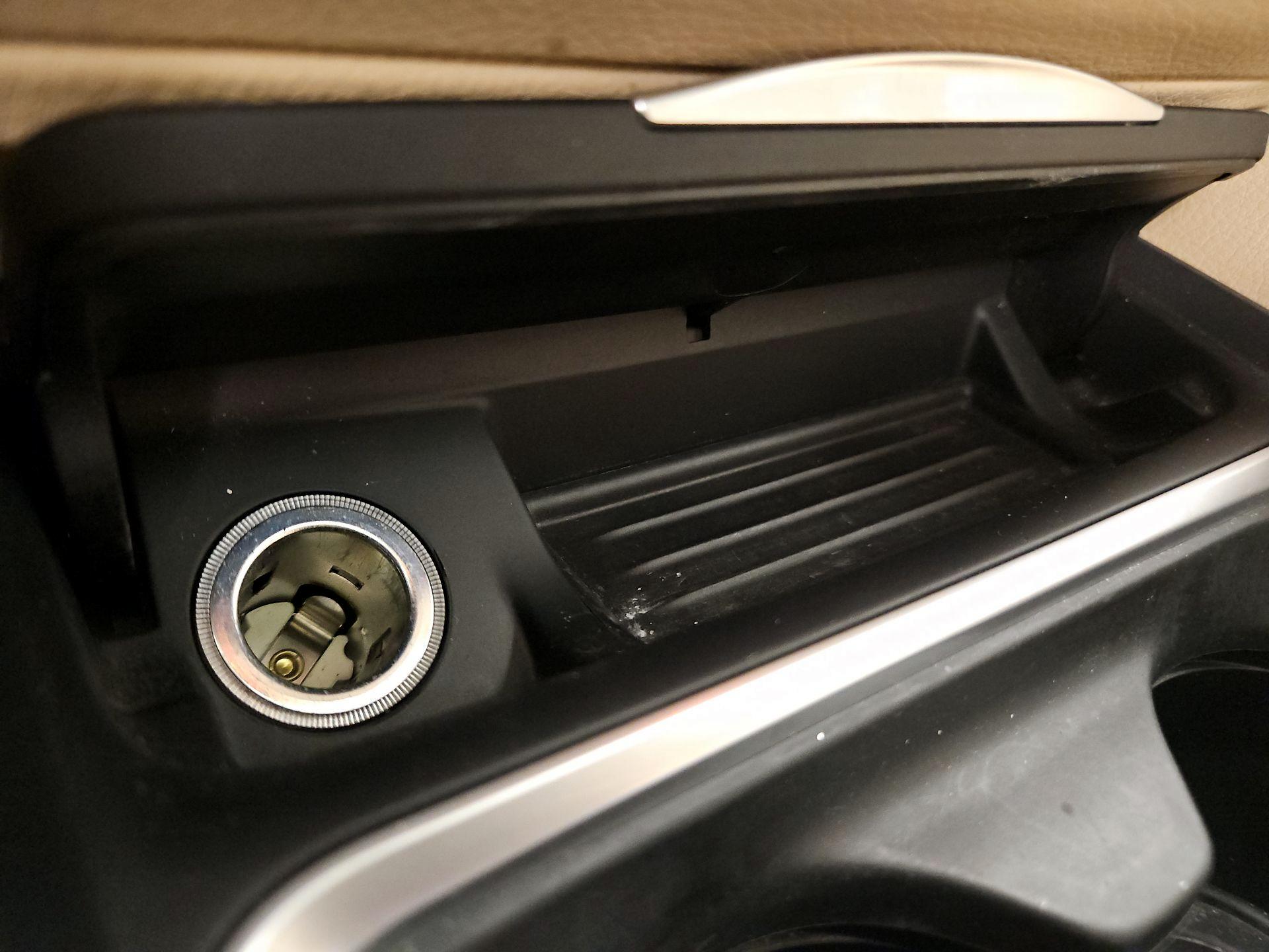 Thumbnail: 2015 BMW 3 Series - 19