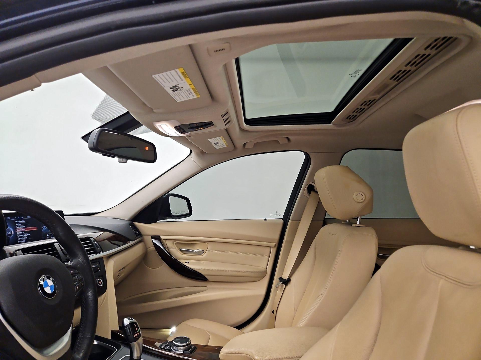 Thumbnail: 2015 BMW 3 Series - 20