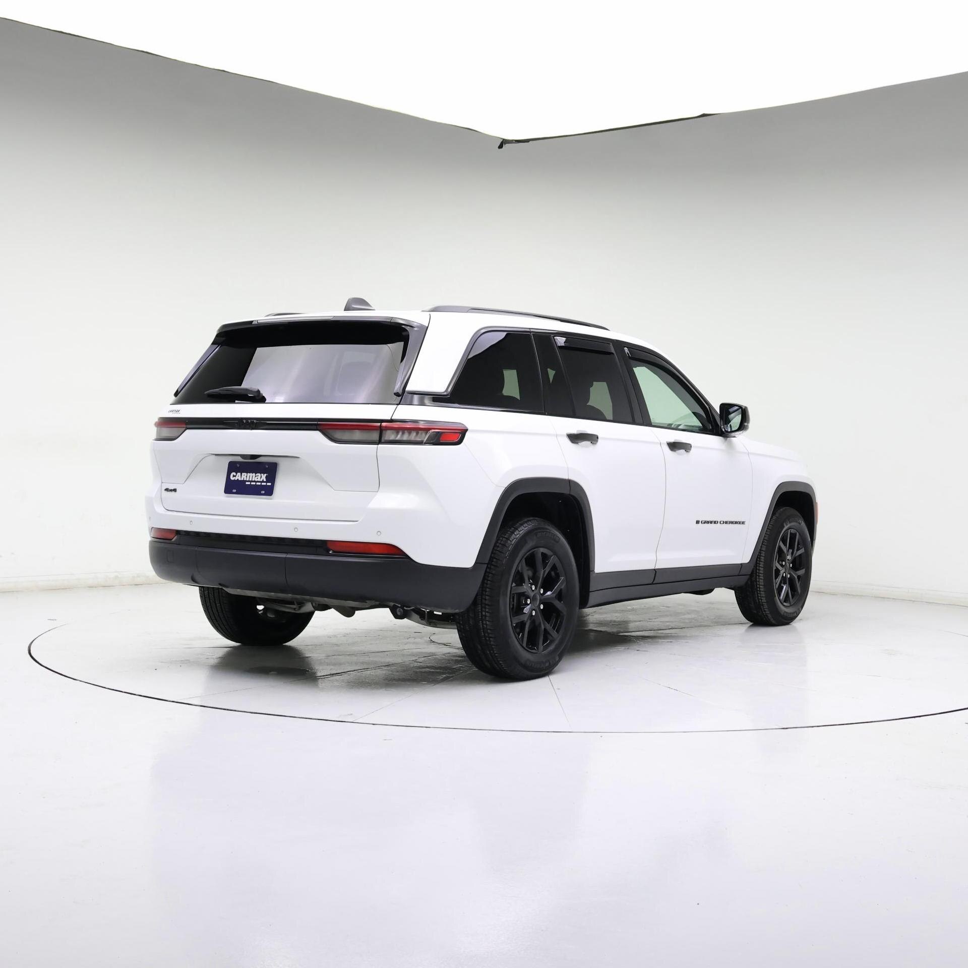 Thumbnail: 2024 Jeep Grand Cherokee - 8