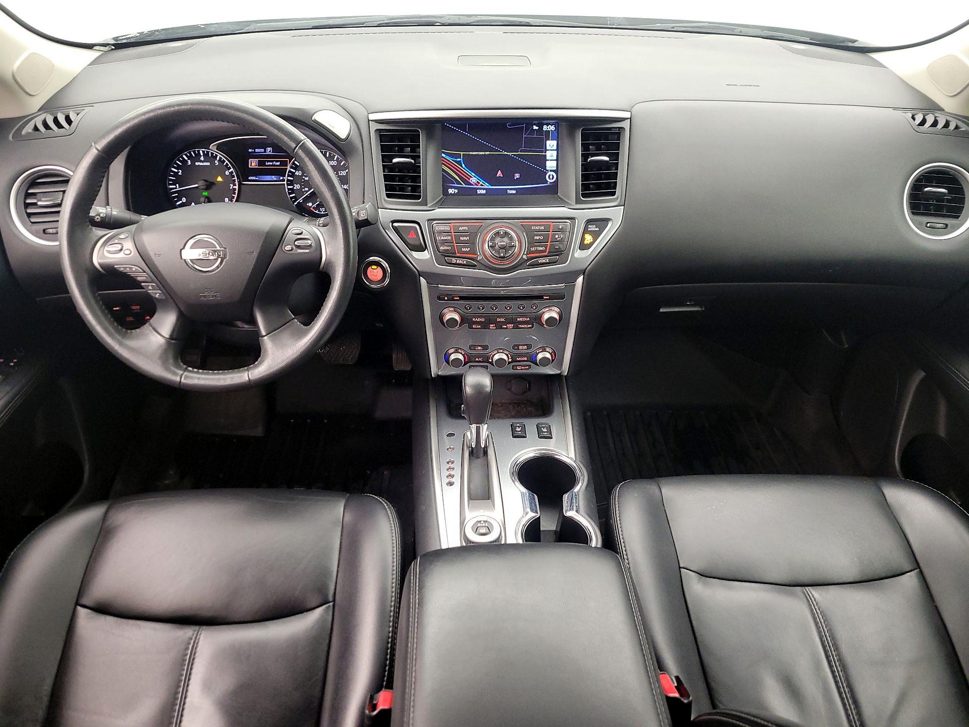 Thumbnail: 2017 Nissan Pathfinder - 9