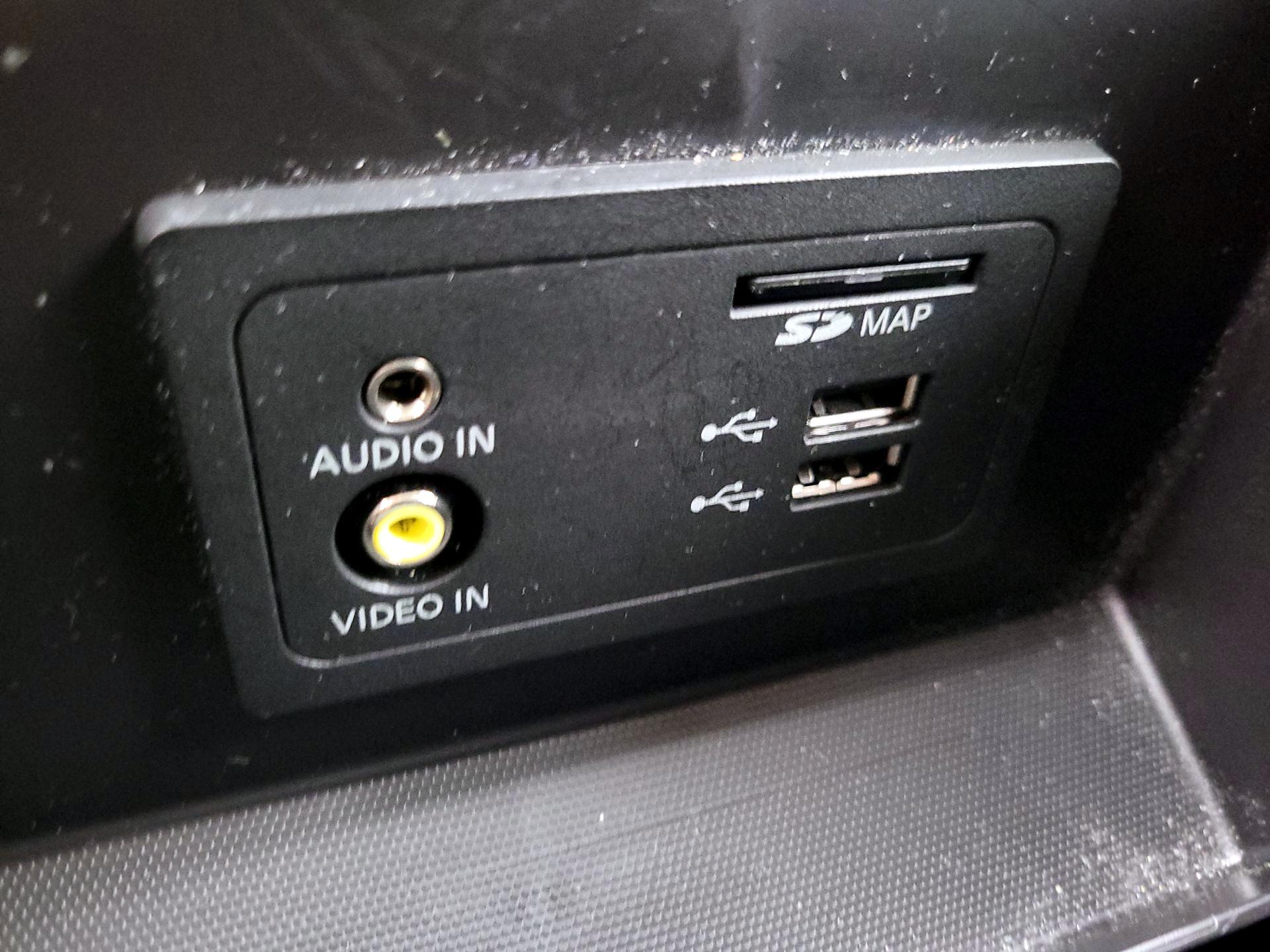 Thumbnail: 2017 Nissan Pathfinder - 19