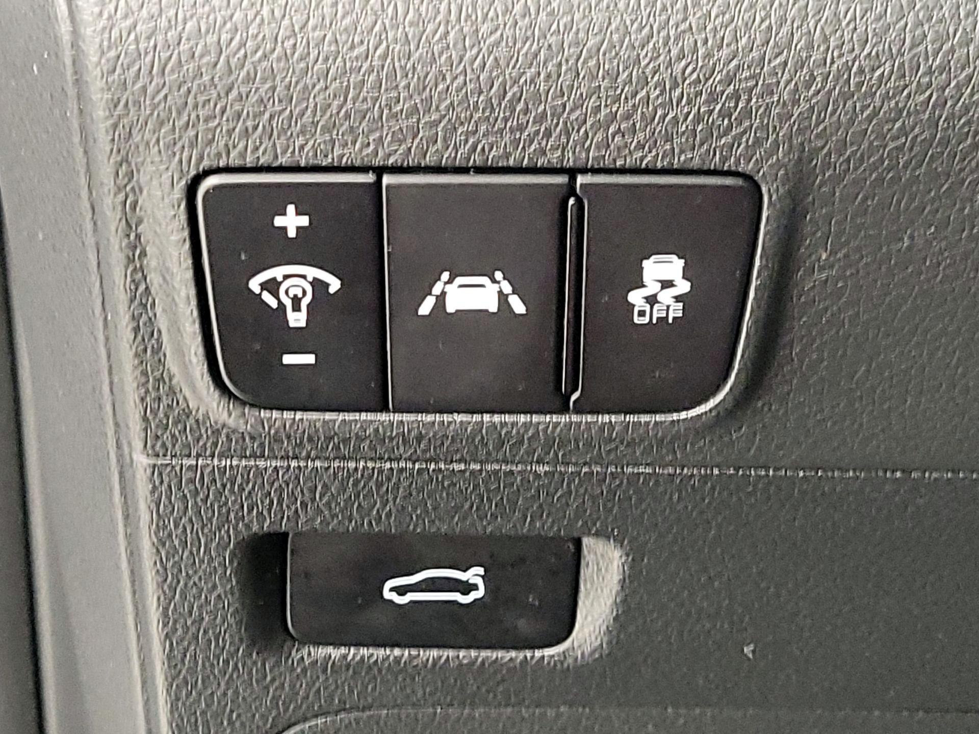 Thumbnail: 2021 Kia K5 - 13