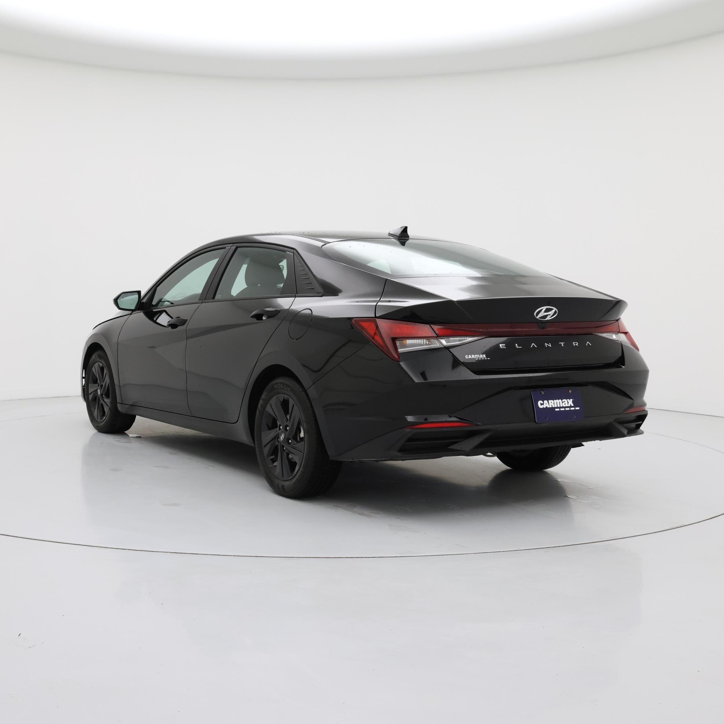 Thumbnail: 2022 Hyundai Elantra - 2