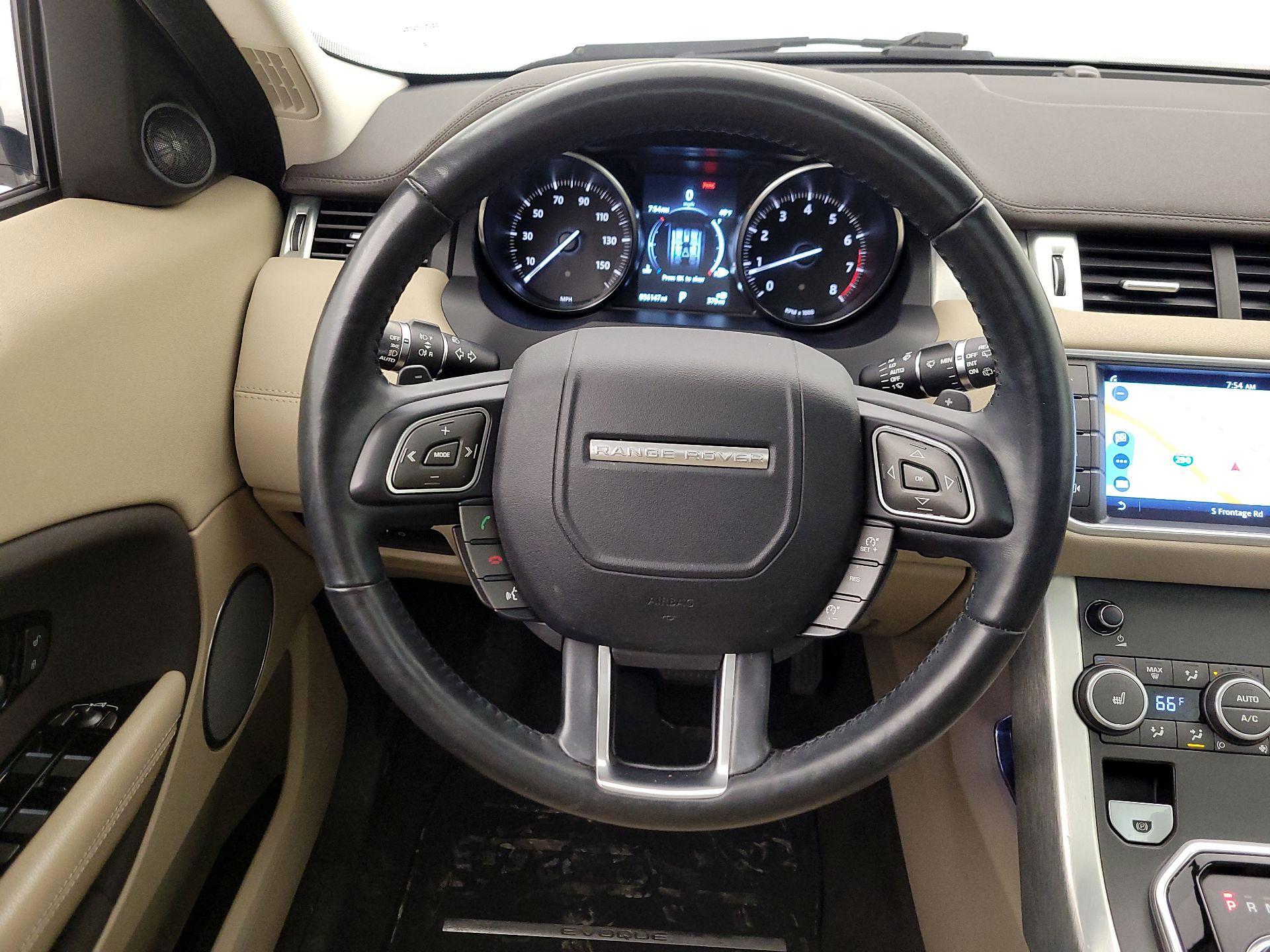 Thumbnail: 2017 Land Rover Range Rover Evoque - 10