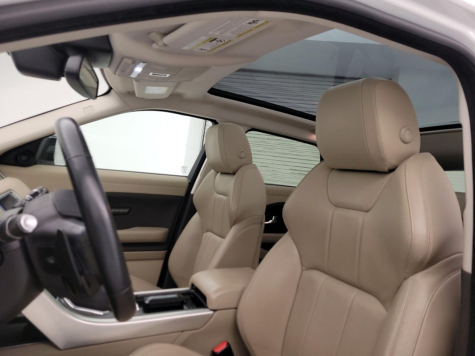 Thumbnail: 2017 Land Rover Range Rover Evoque - 20