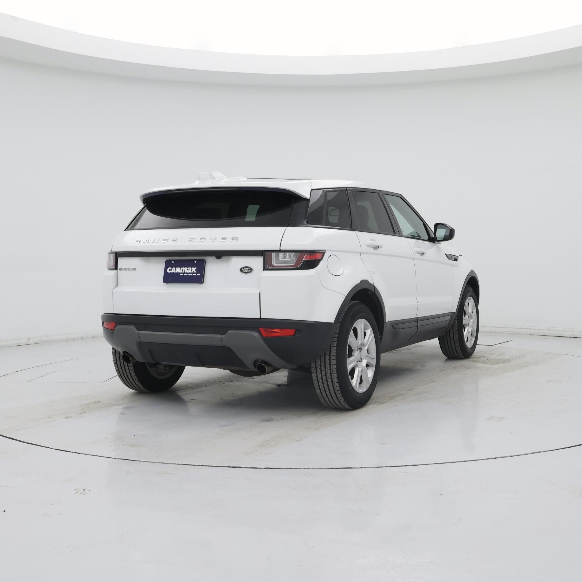 Thumbnail: 2017 Land Rover Range Rover Evoque - 8