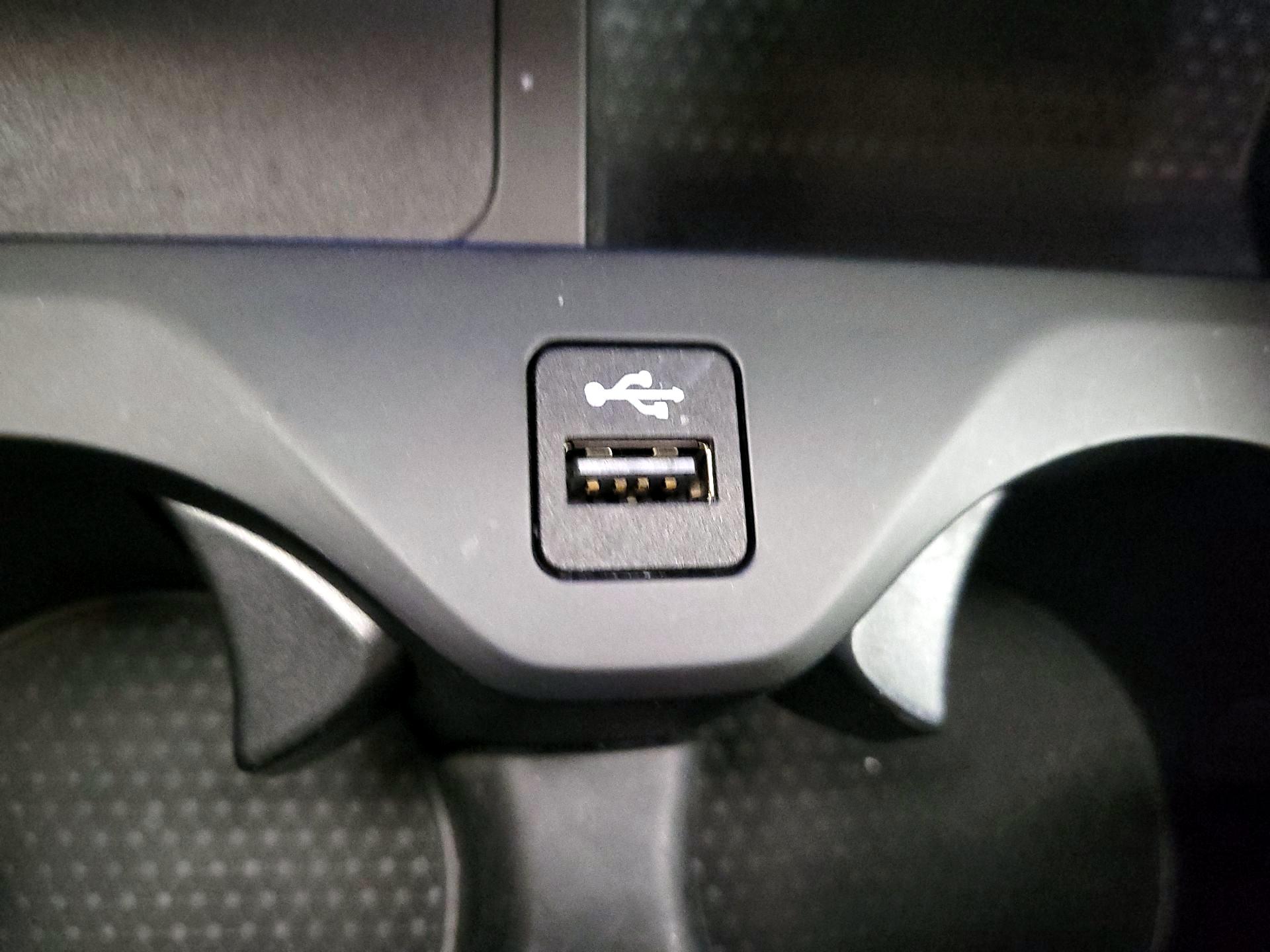 Thumbnail: 2023 BMW X5 - 19