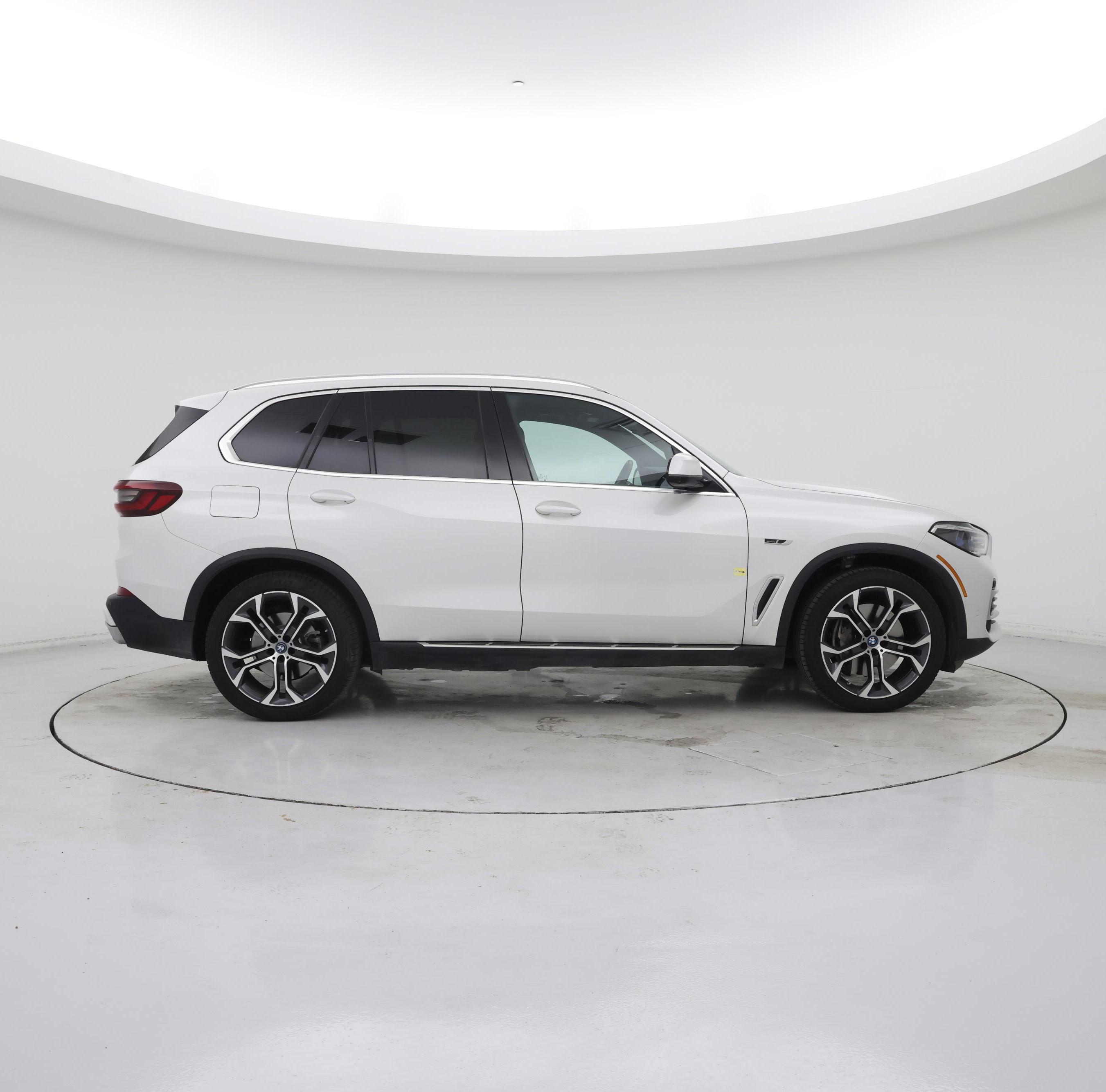 Thumbnail: 2023 BMW X5 - 7