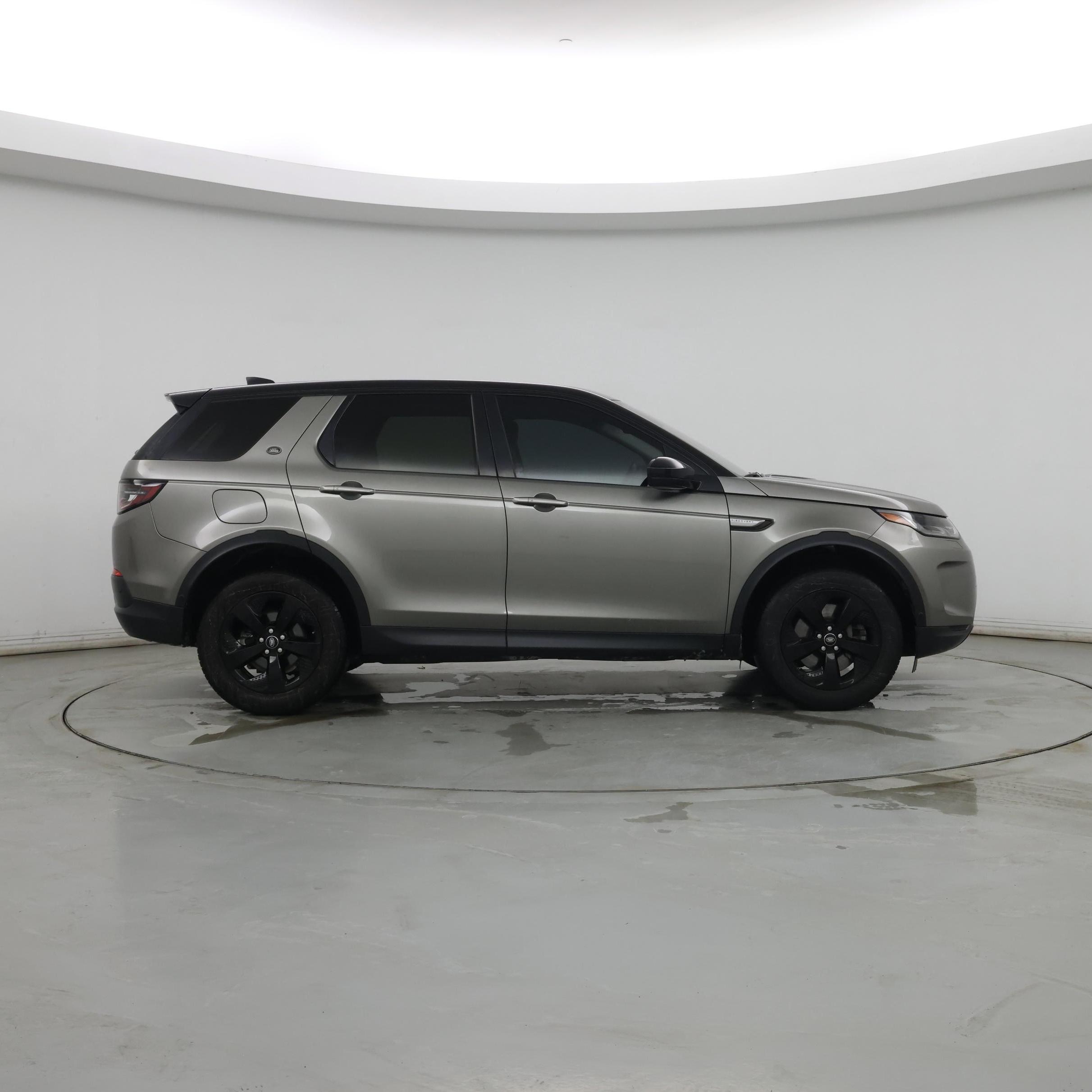 Thumbnail: 2020 Land Rover Discovery Sport - 7
