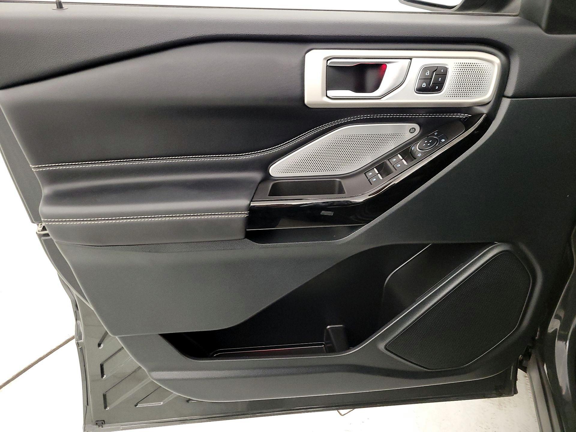 Thumbnail: 2023 Ford Explorer - 12