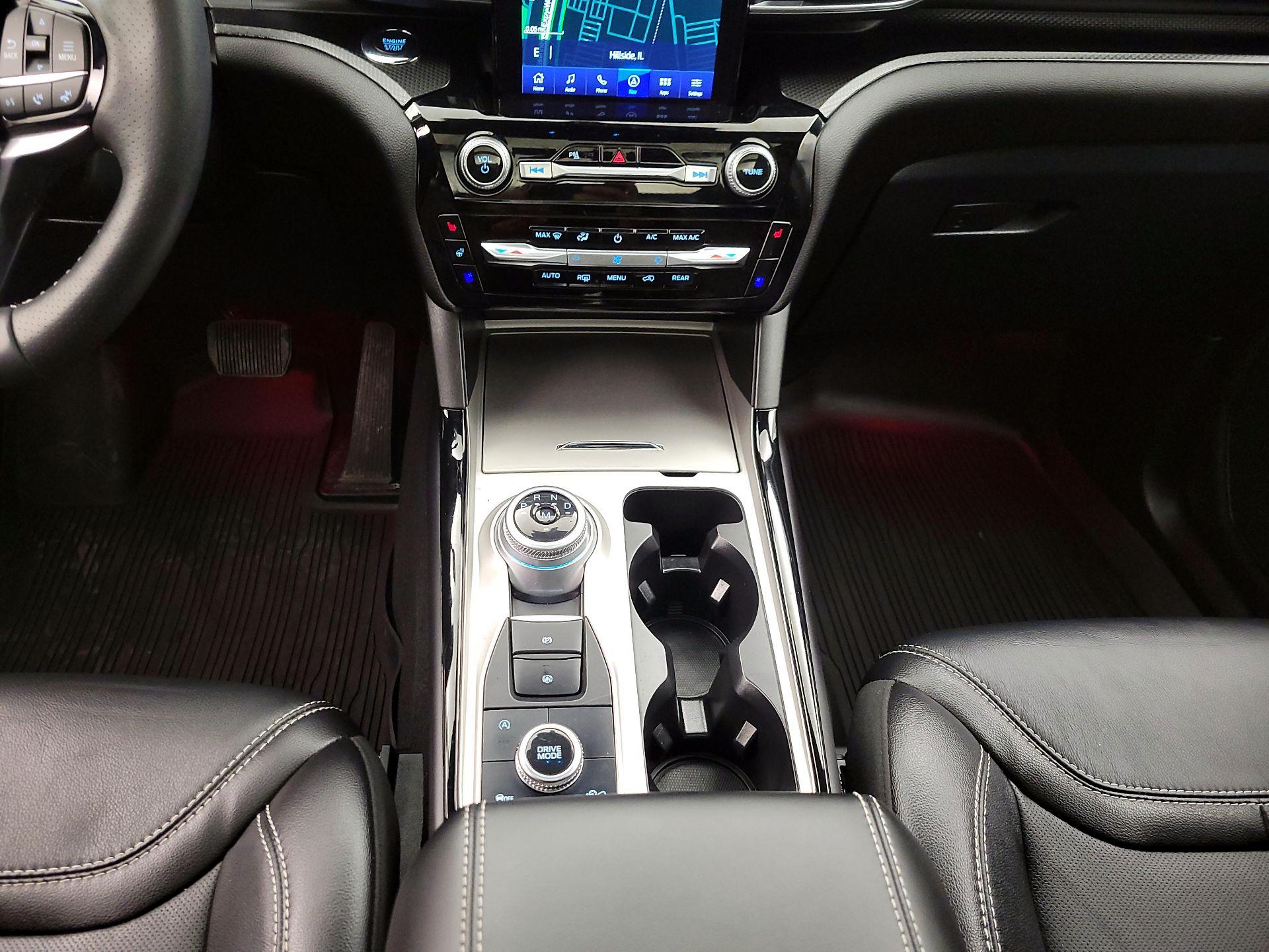 Thumbnail: 2023 Ford Explorer - 18