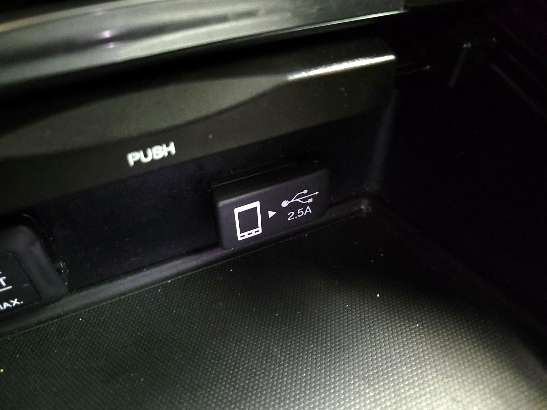 Thumbnail: 2020 Acura TLX - 18