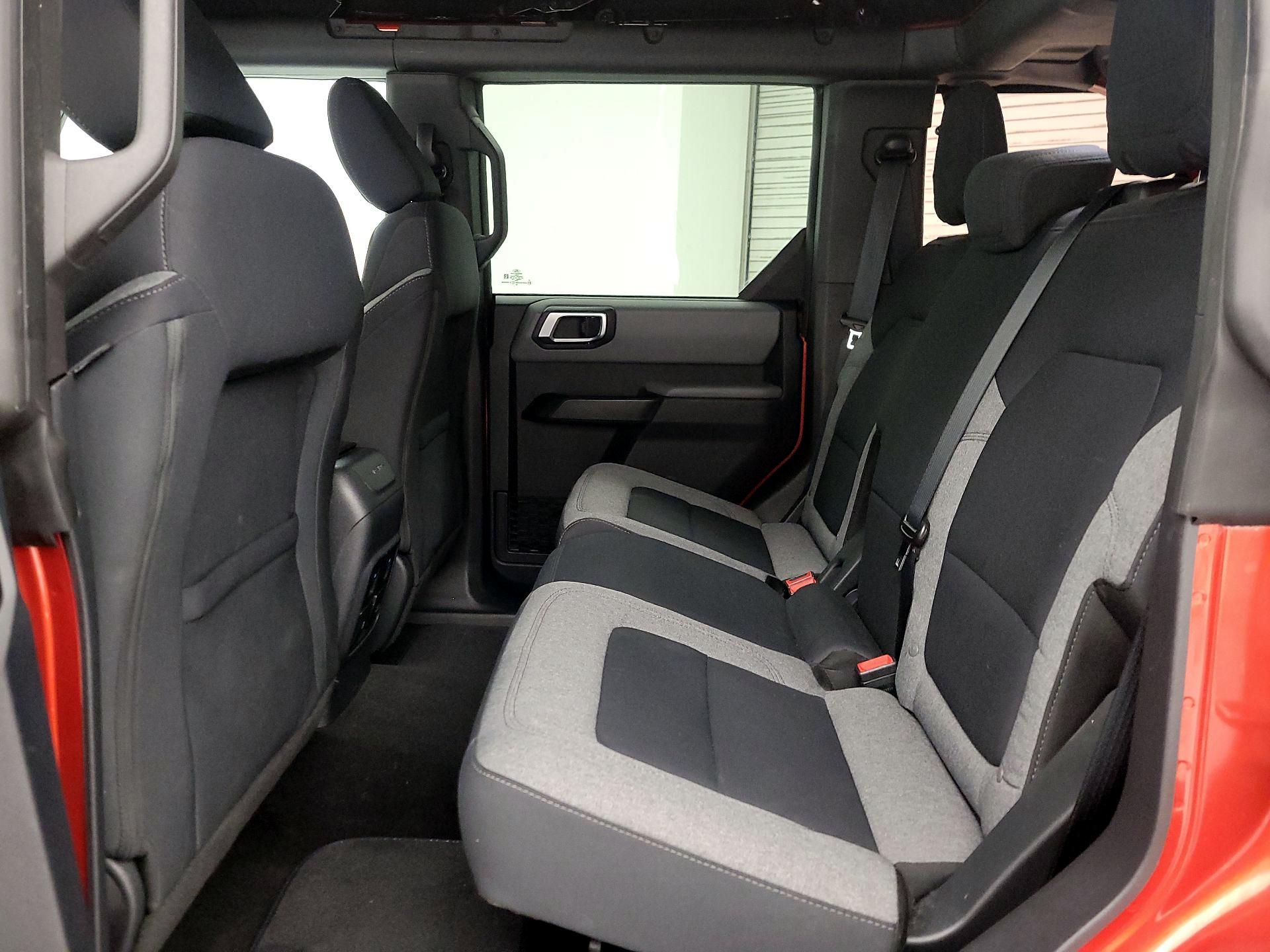 Thumbnail: 2022 Ford Bronco - 19