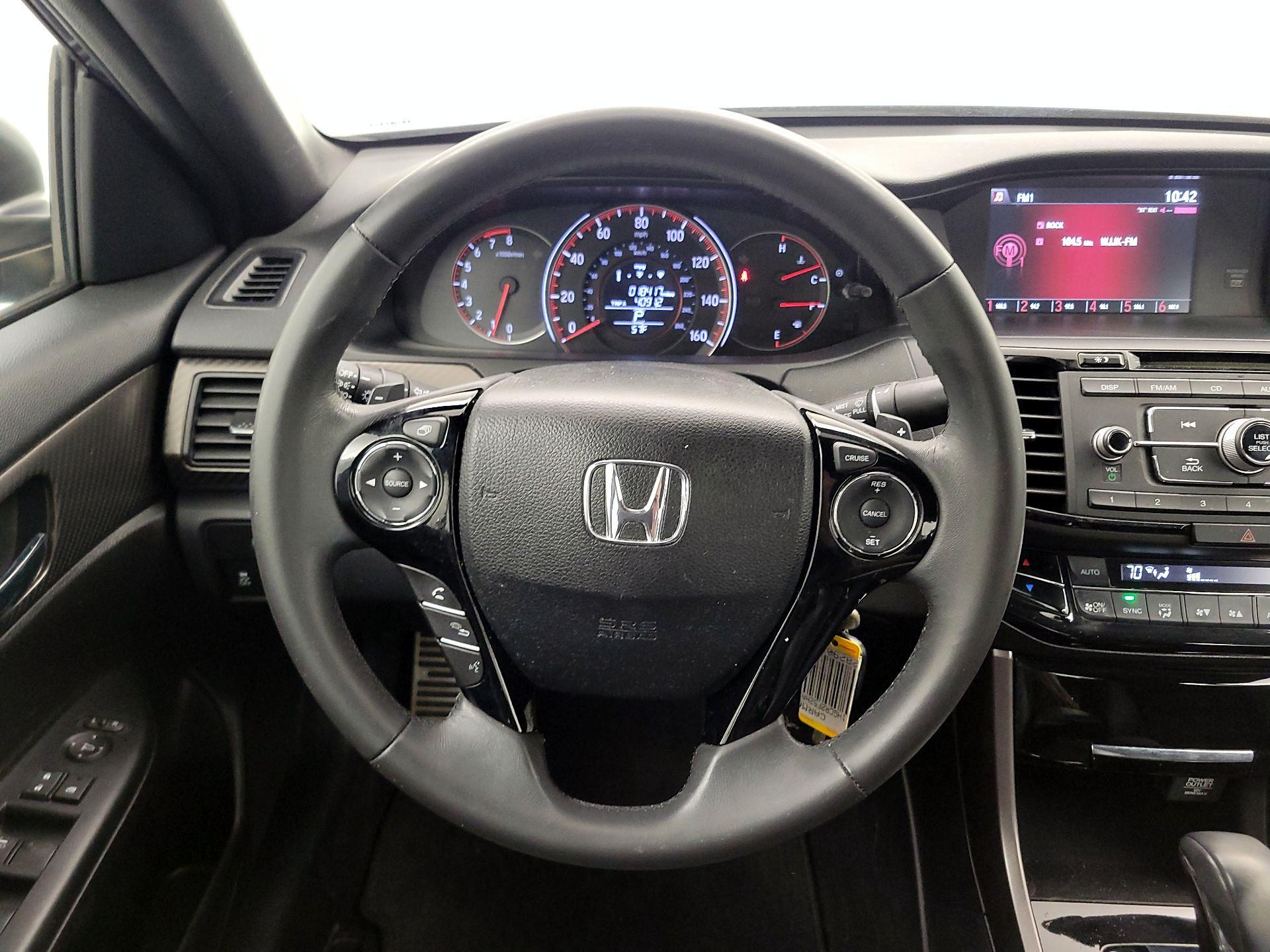 Thumbnail: 2017 Honda Accord - 10