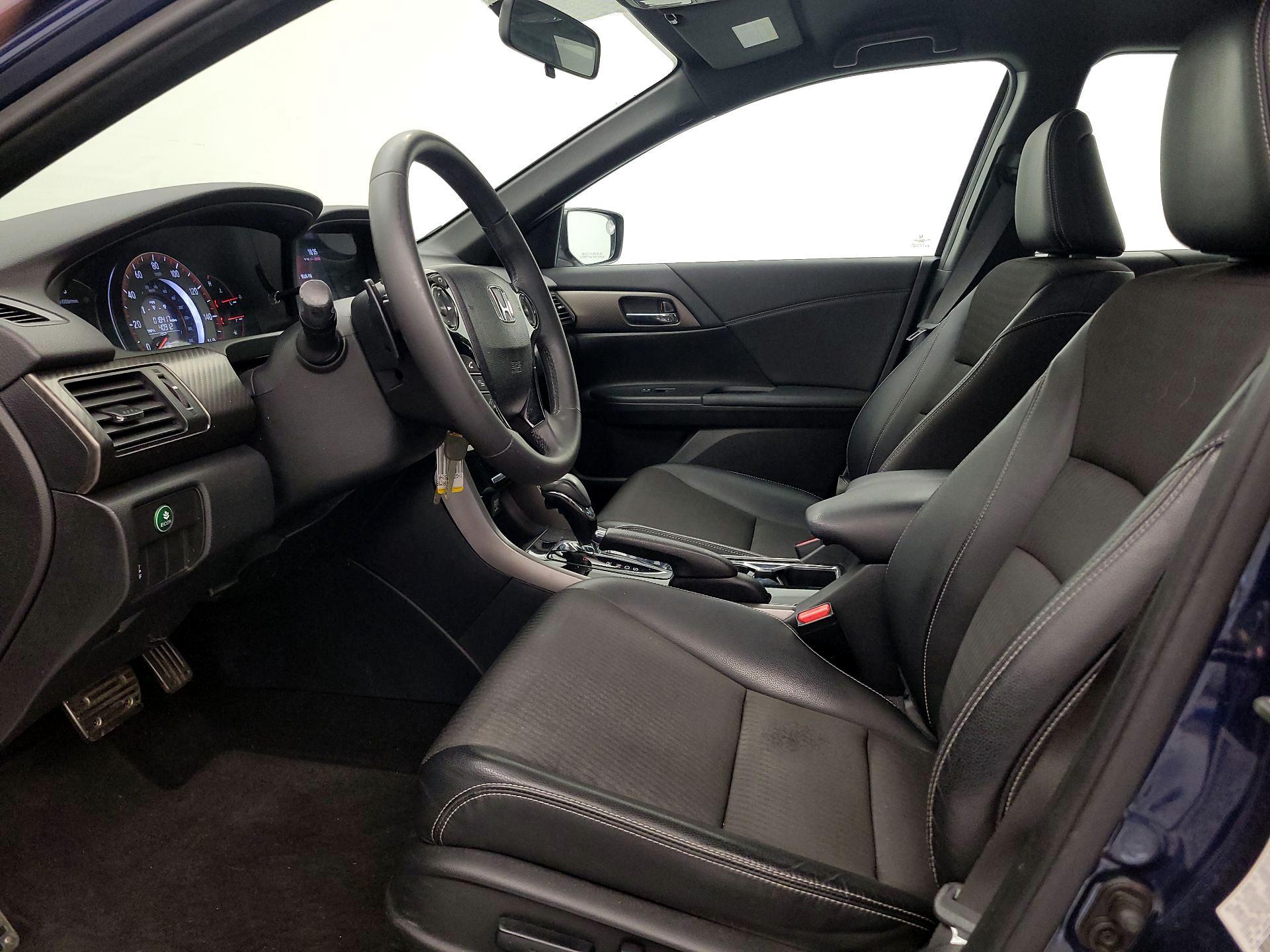 Thumbnail: 2017 Honda Accord - 11