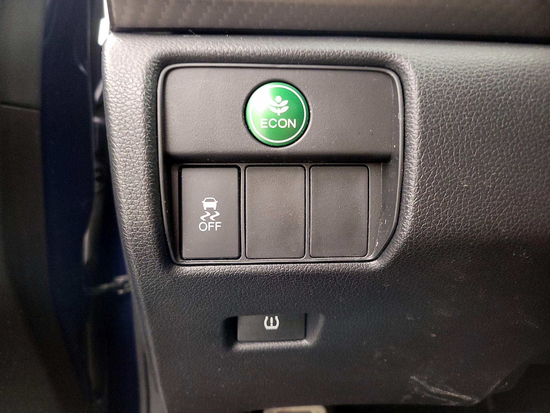 Thumbnail: 2017 Honda Accord - 13