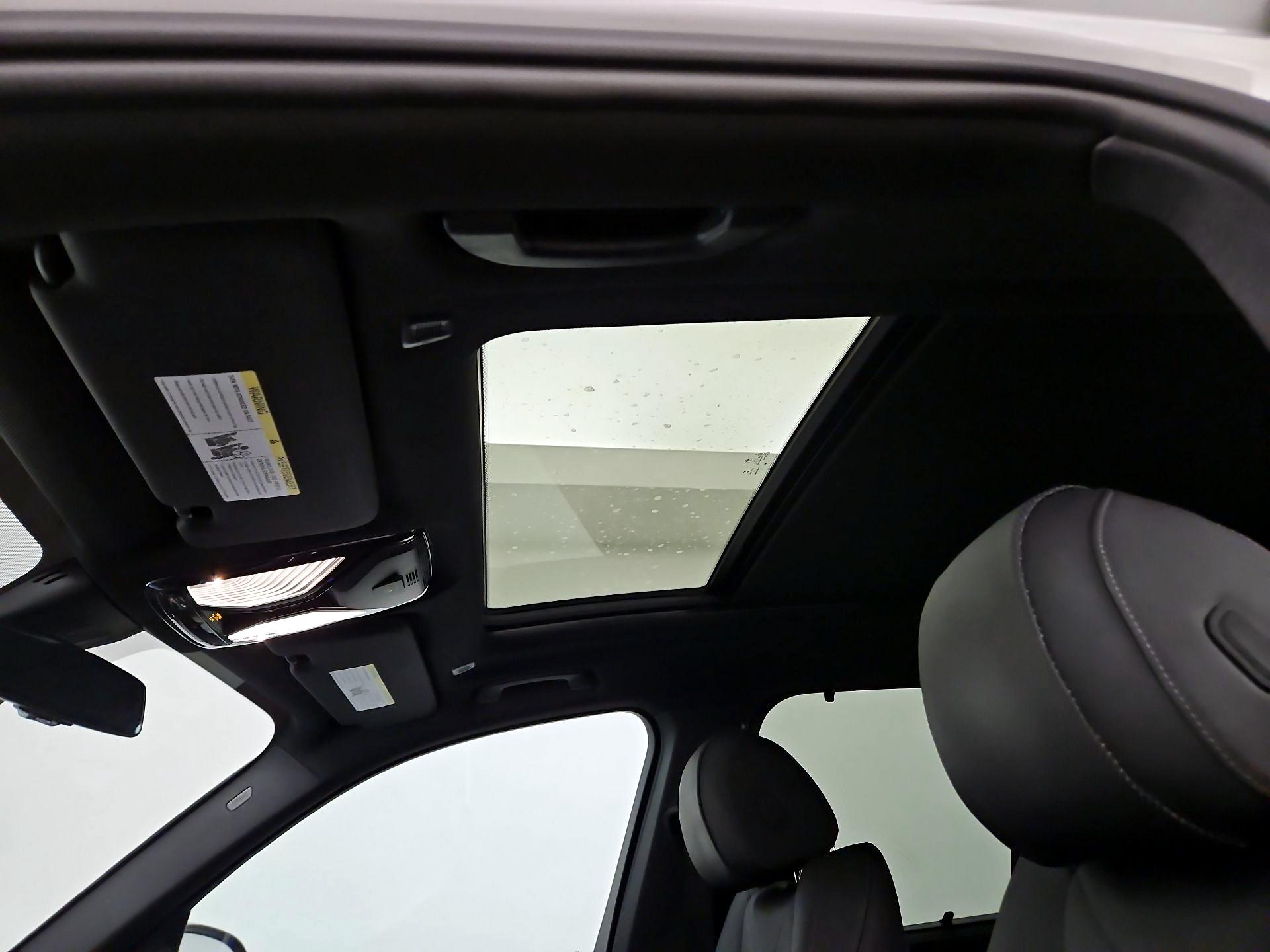 Thumbnail: 2023 BMW X5 - 20