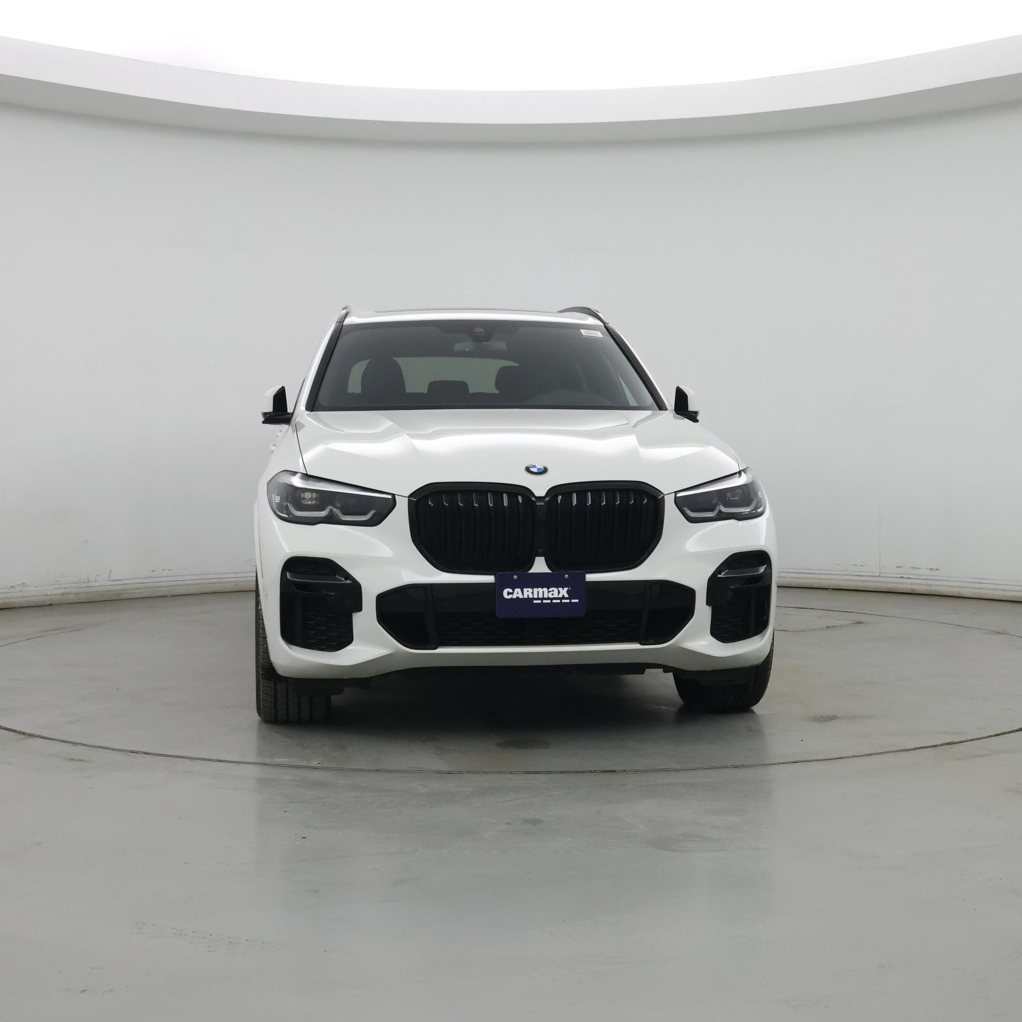 Thumbnail: 2023 BMW X5 - 5