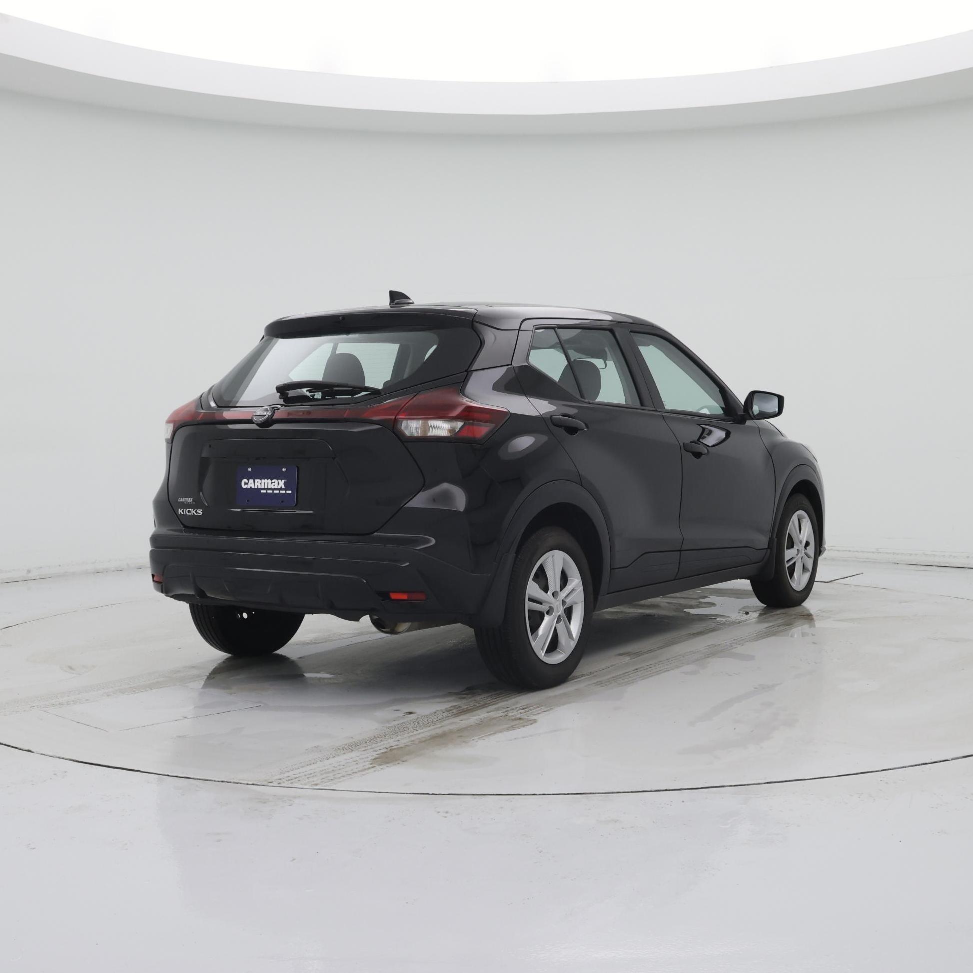 Thumbnail: 2024 Nissan Kicks - 8