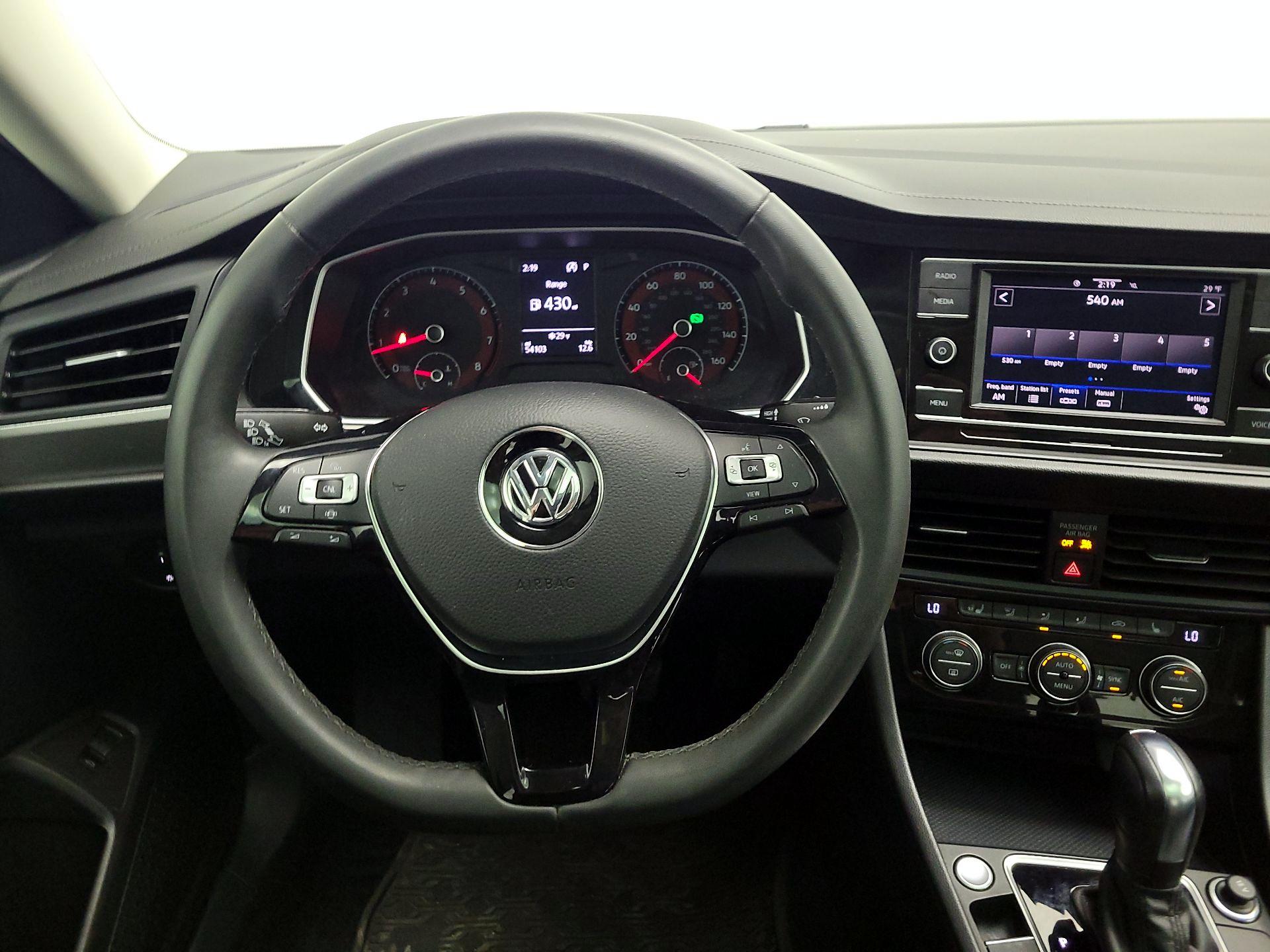 Thumbnail: 2020 Volkswagen Jetta - 10