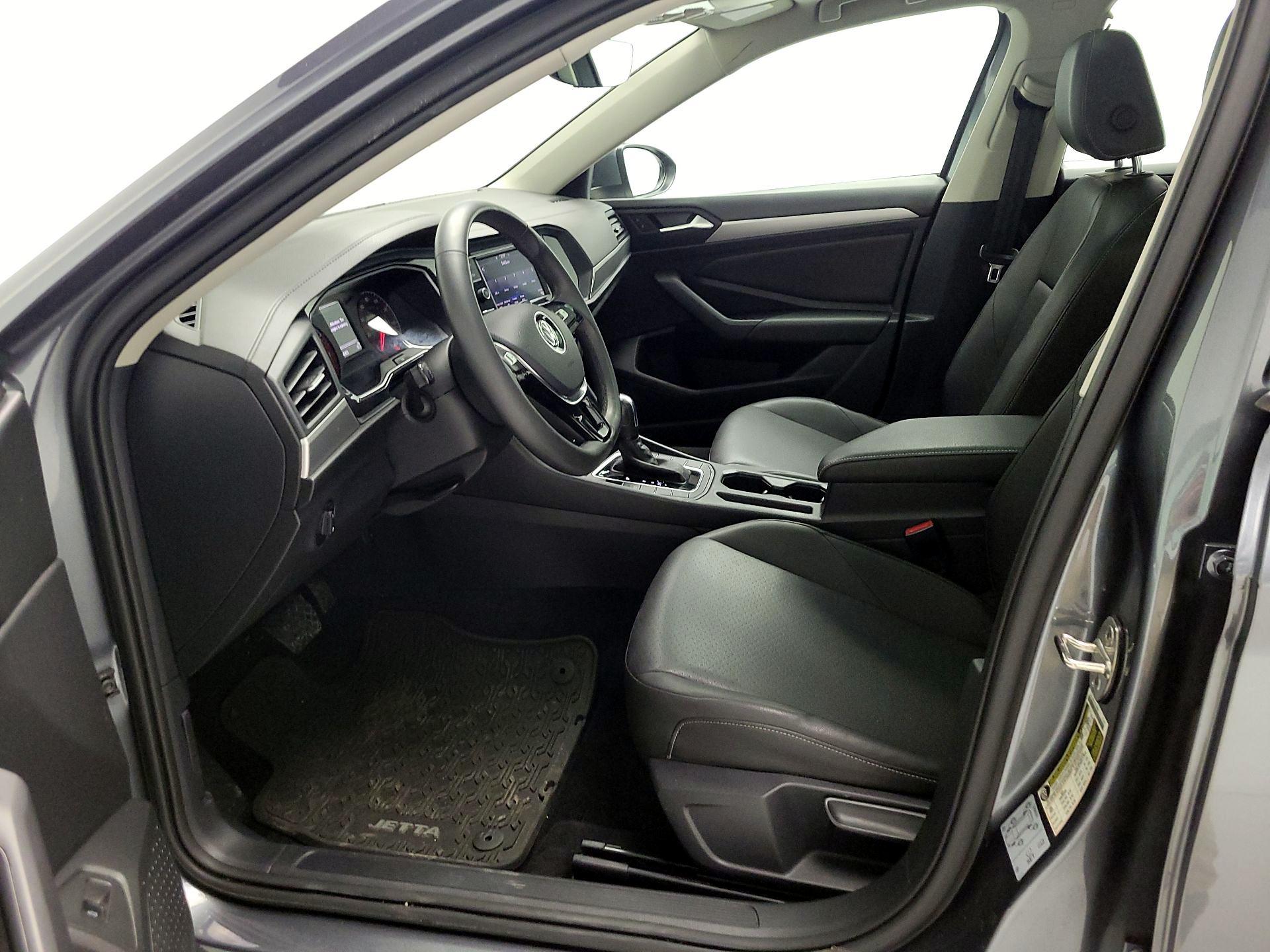 Thumbnail: 2020 Volkswagen Jetta - 11
