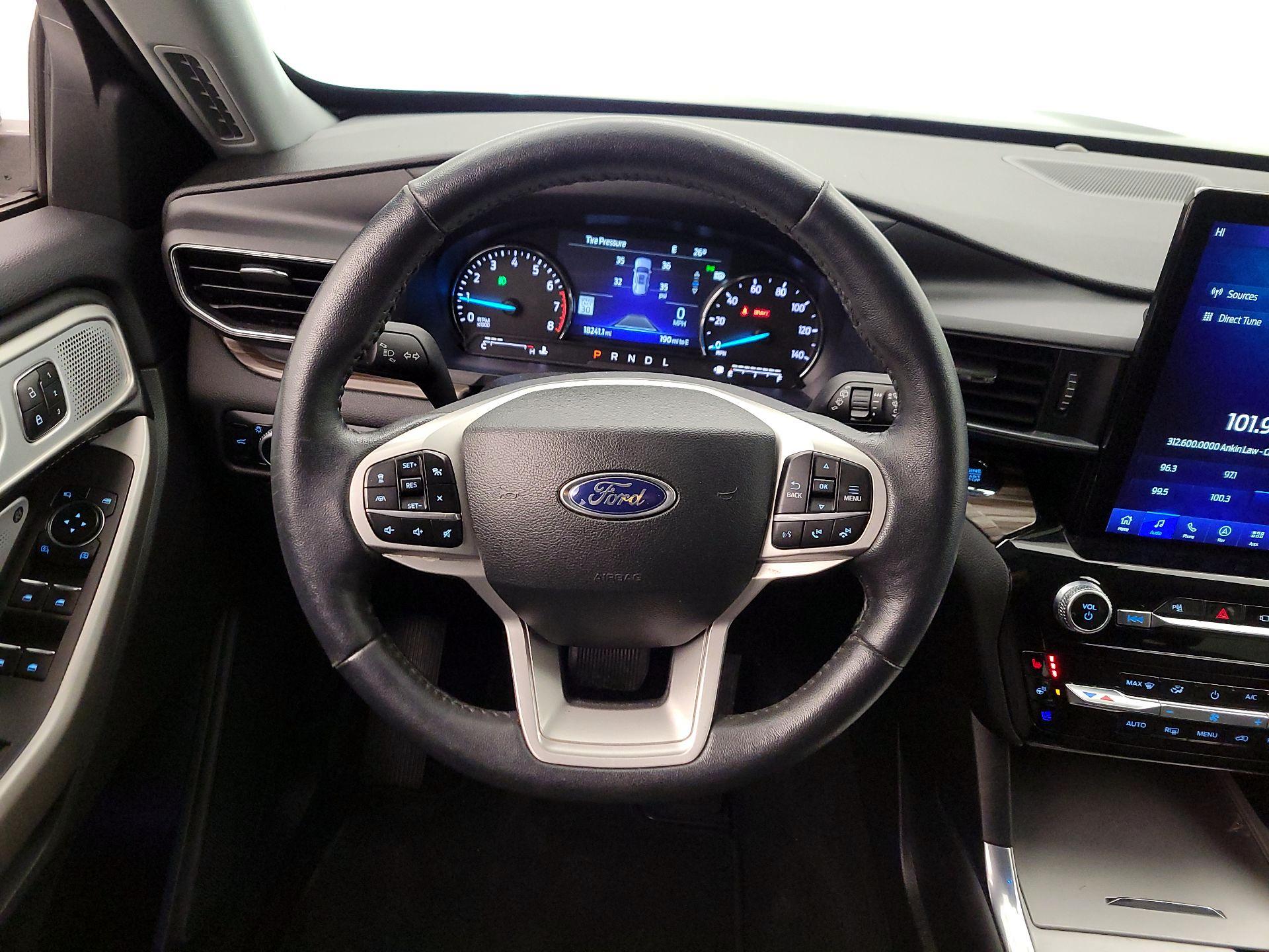 Thumbnail: 2022 Ford Explorer - 10