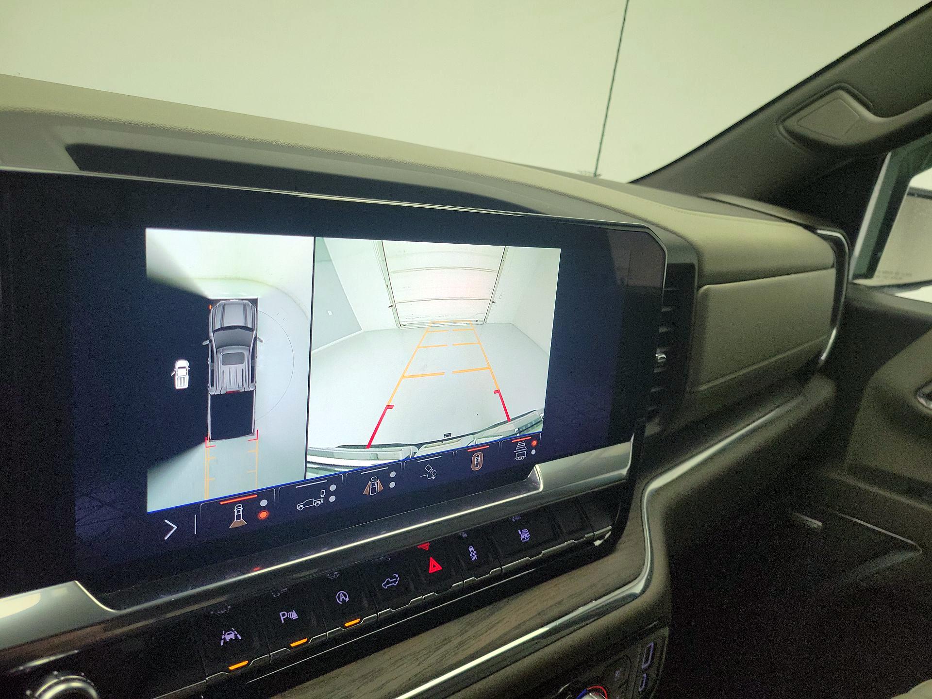 Thumbnail: 2025 GMC Sierra 1500 - 14