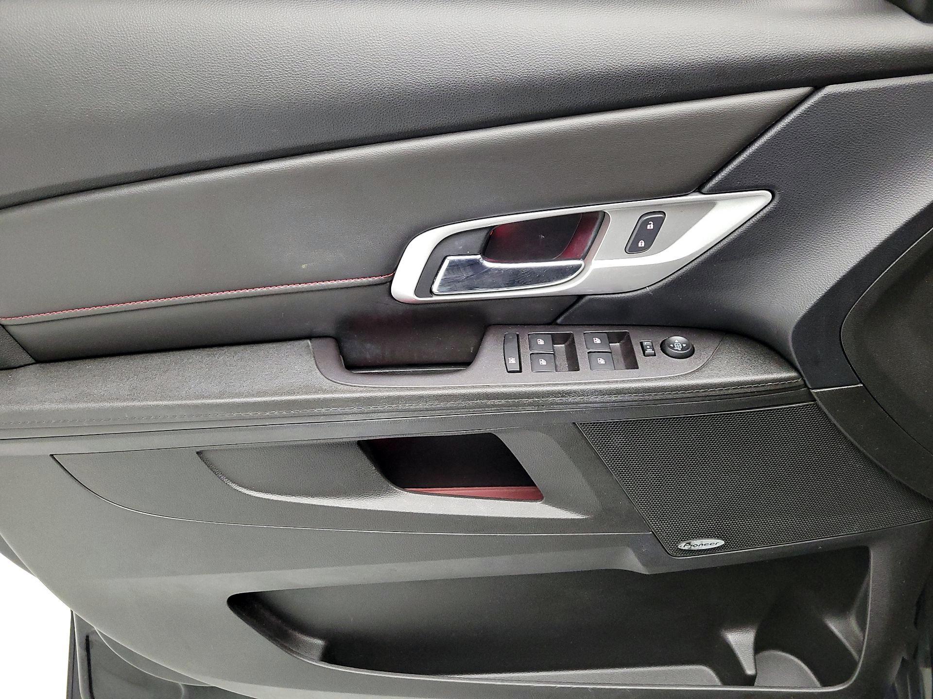 Thumbnail: 2017 GMC Terrain - 12