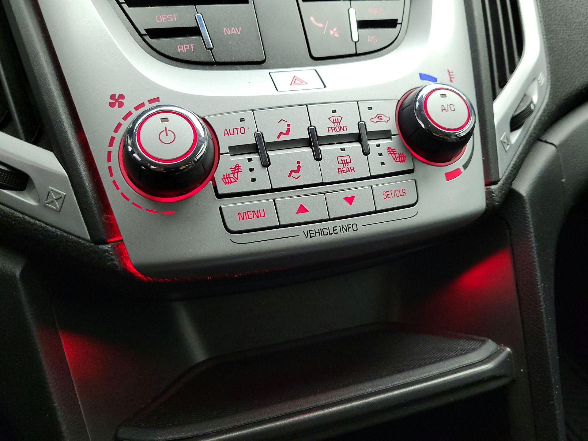 Thumbnail: 2017 GMC Terrain - 16