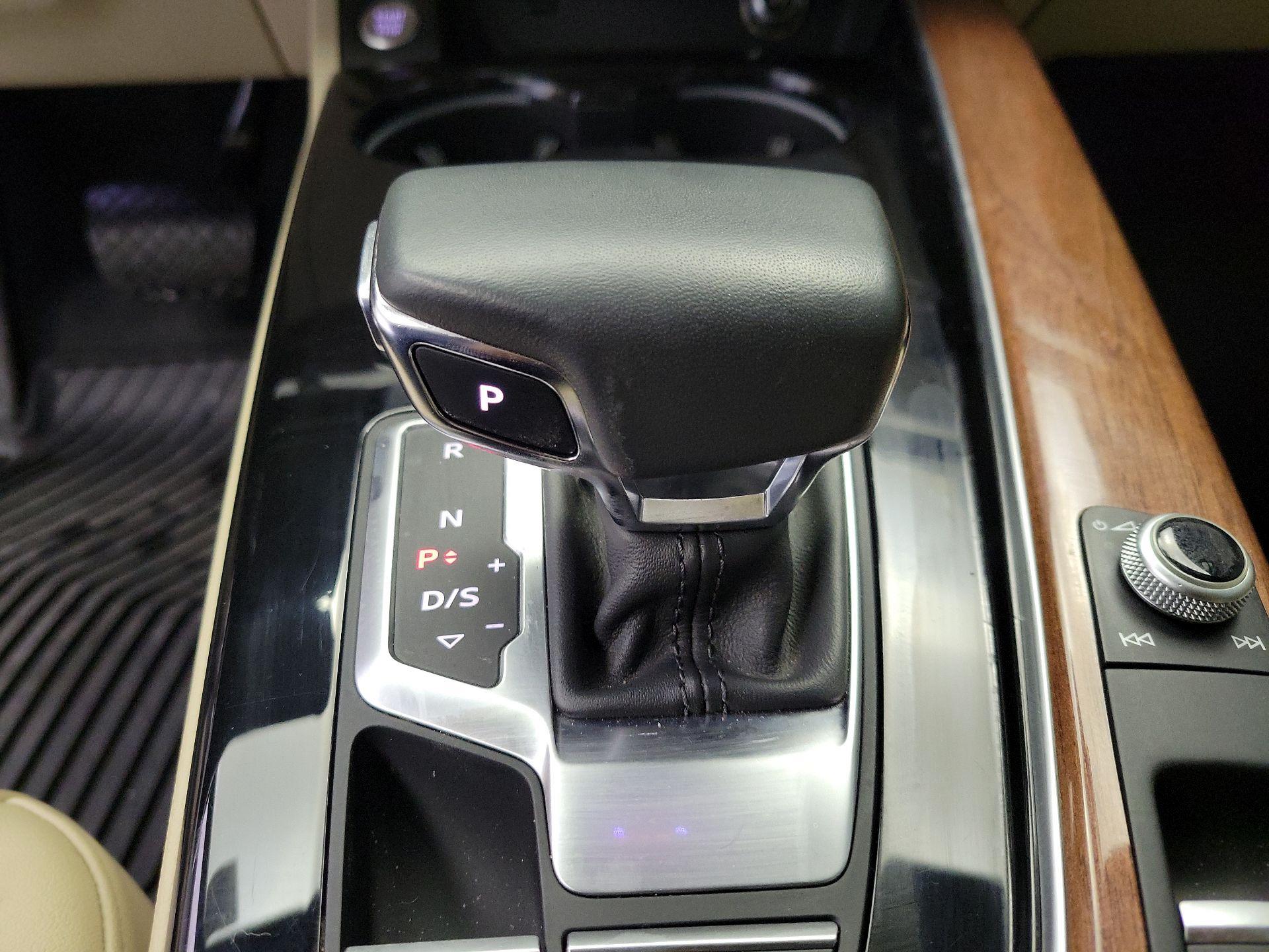 Thumbnail: 2020 Audi A5 - 16