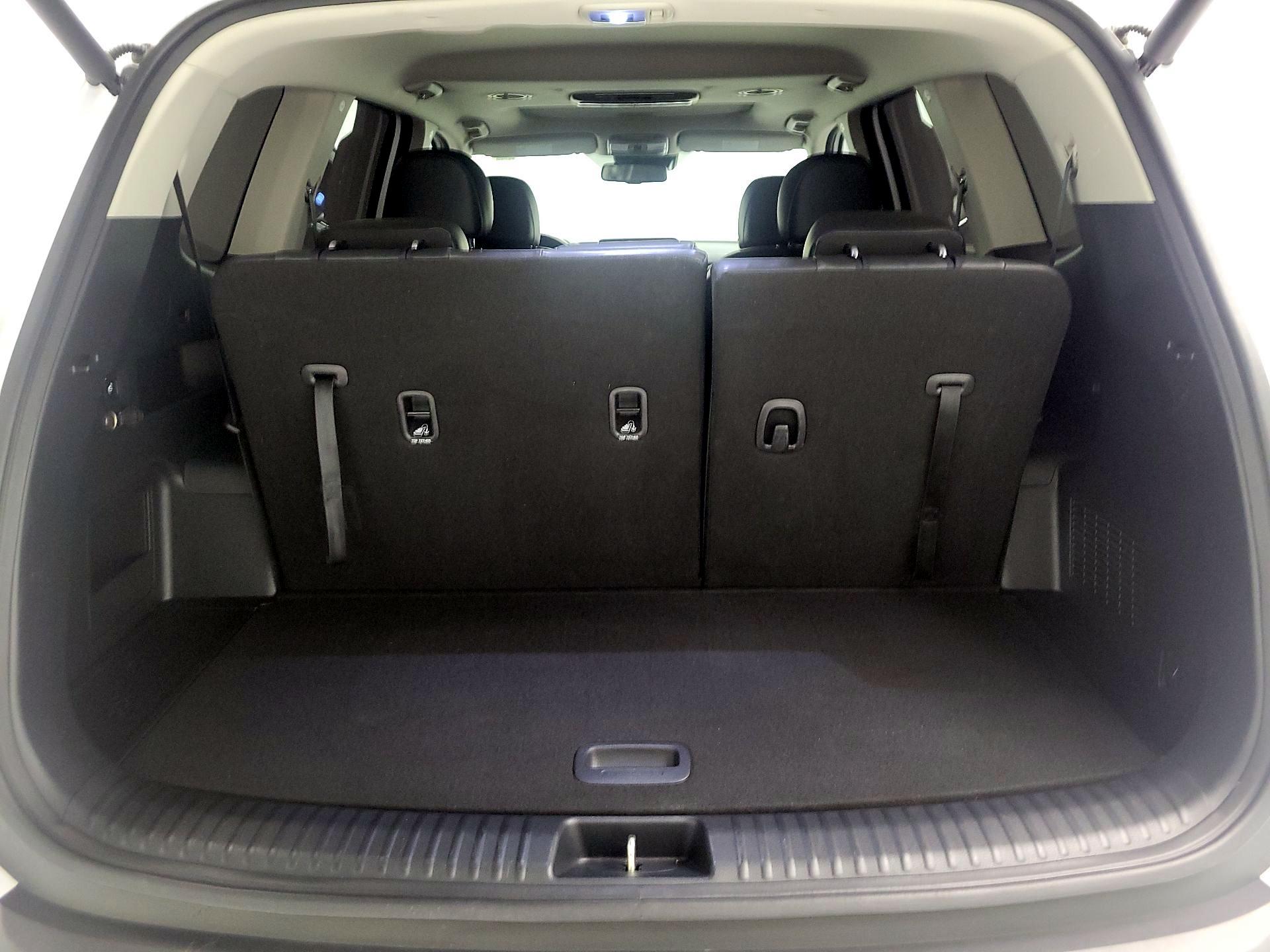 Thumbnail: 2022 Kia Telluride - 17