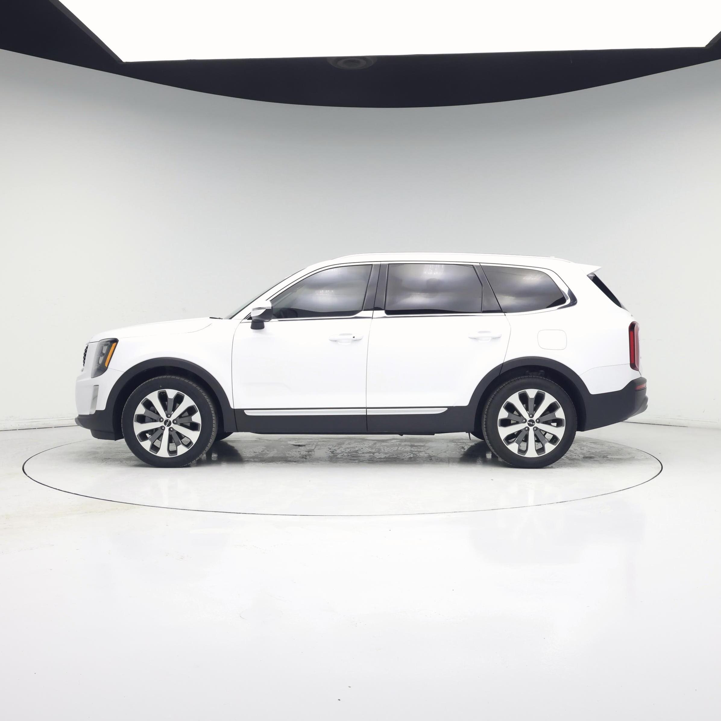 Thumbnail: 2022 Kia Telluride - 3