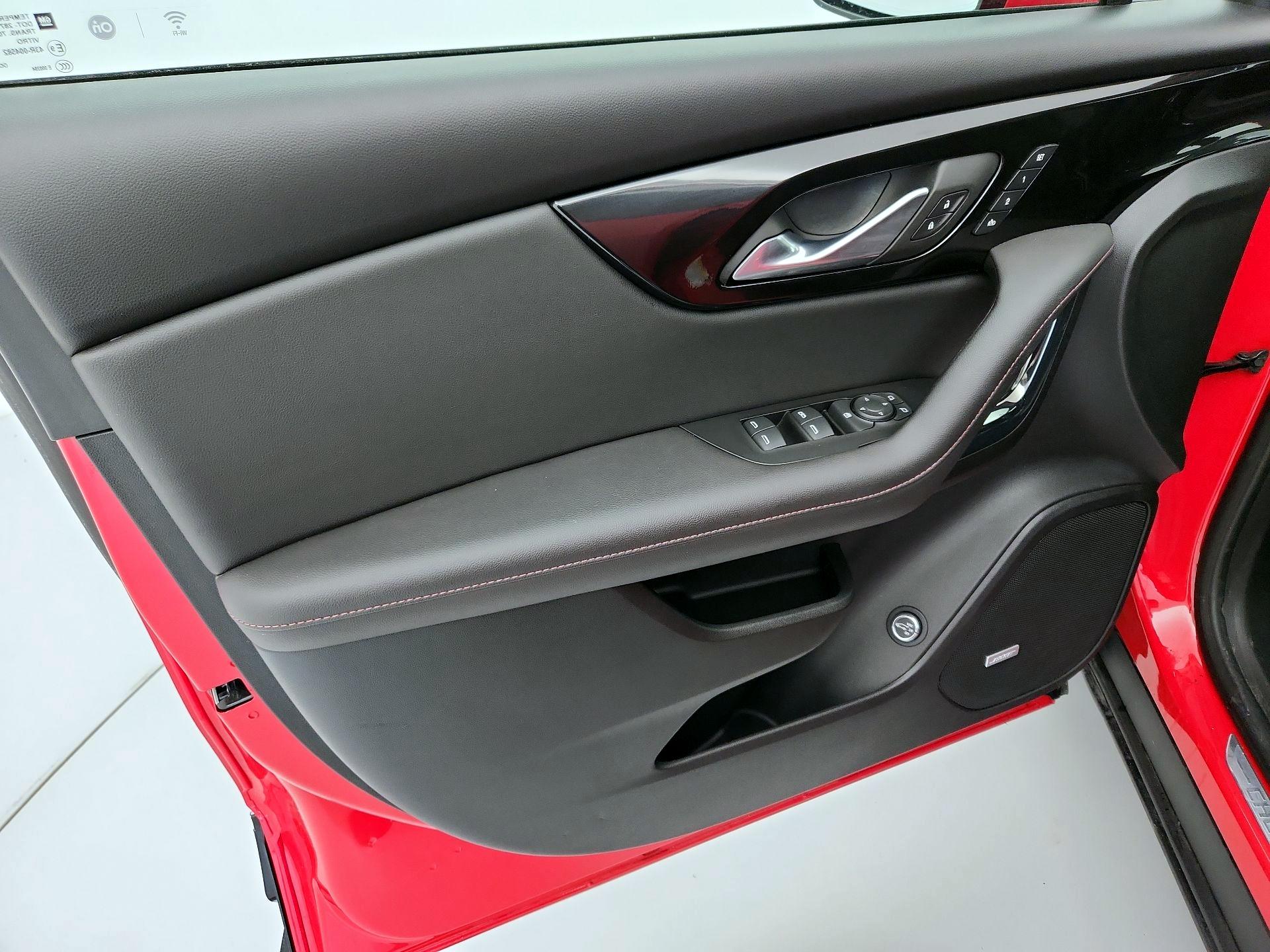 Thumbnail: 2023 Chevrolet Blazer - 12