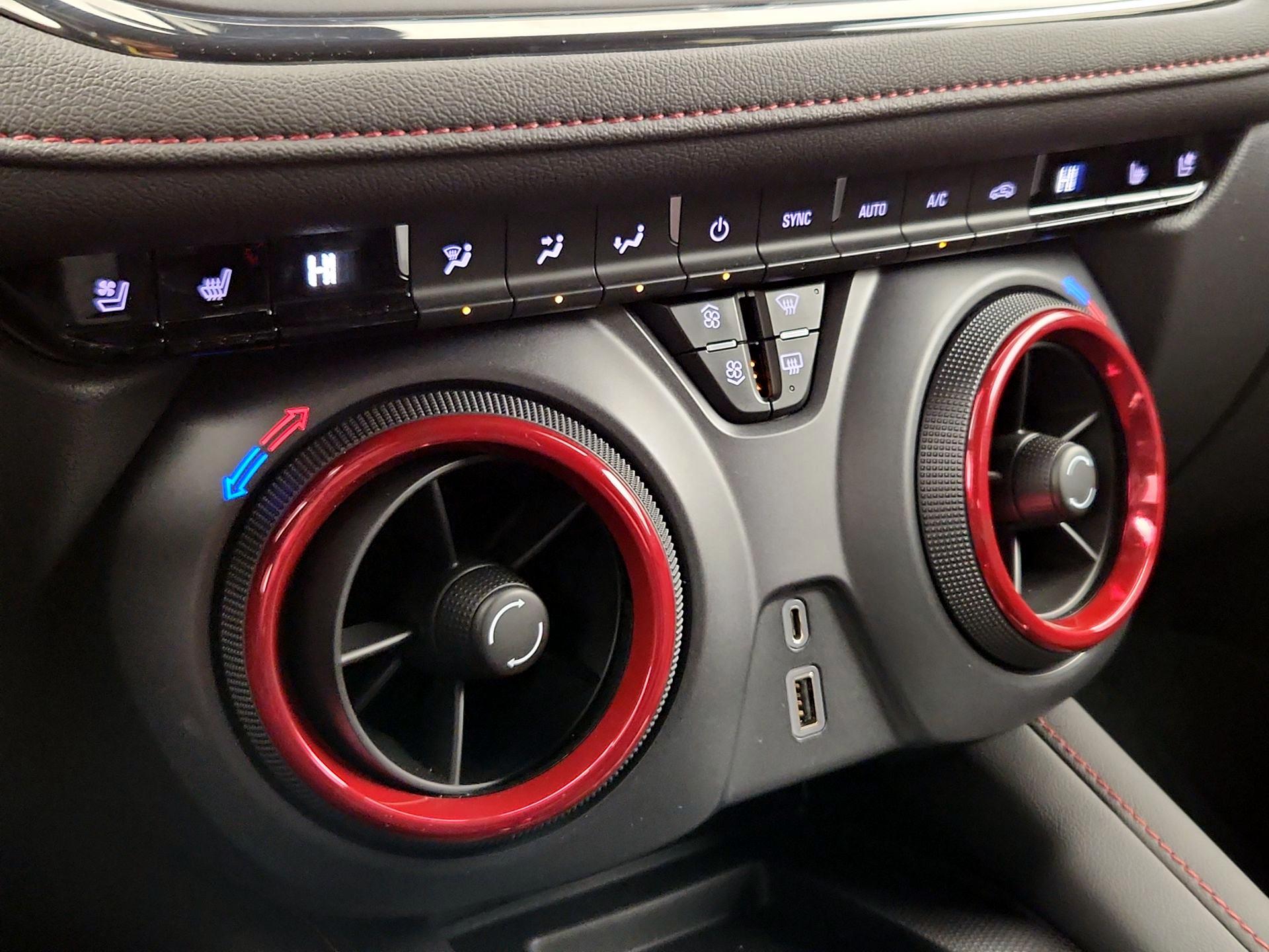 Thumbnail: 2023 Chevrolet Blazer - 17