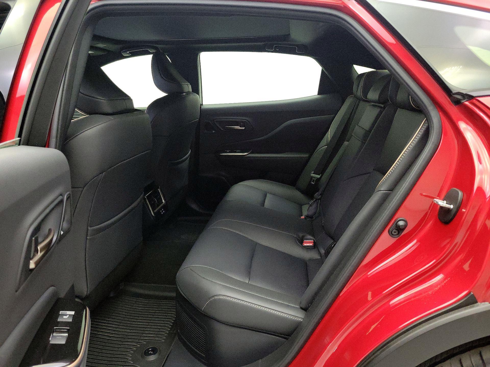 Thumbnail: 2024 Toyota Crown - 18