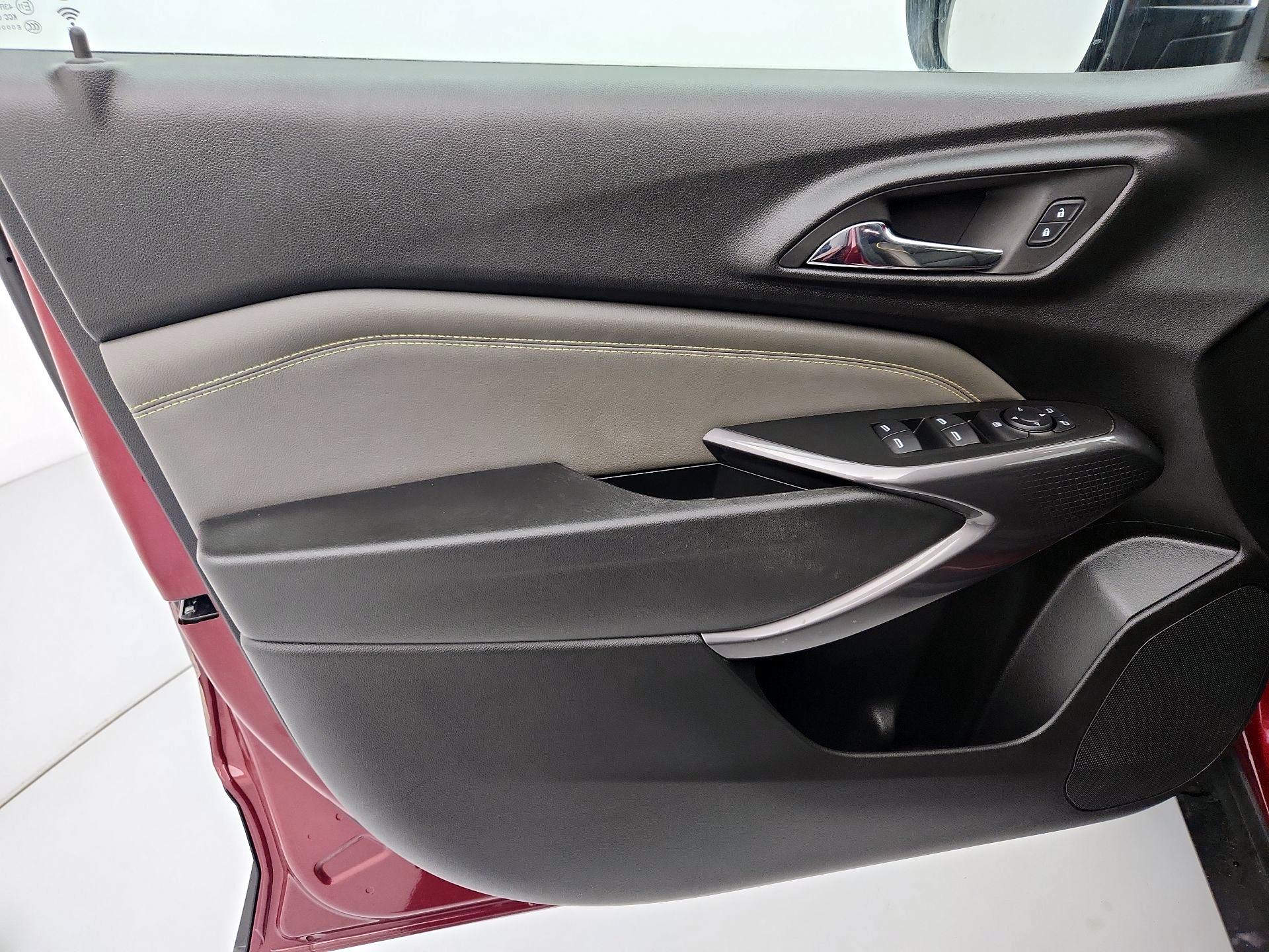 Thumbnail: 2024 Chevrolet Trax - 12