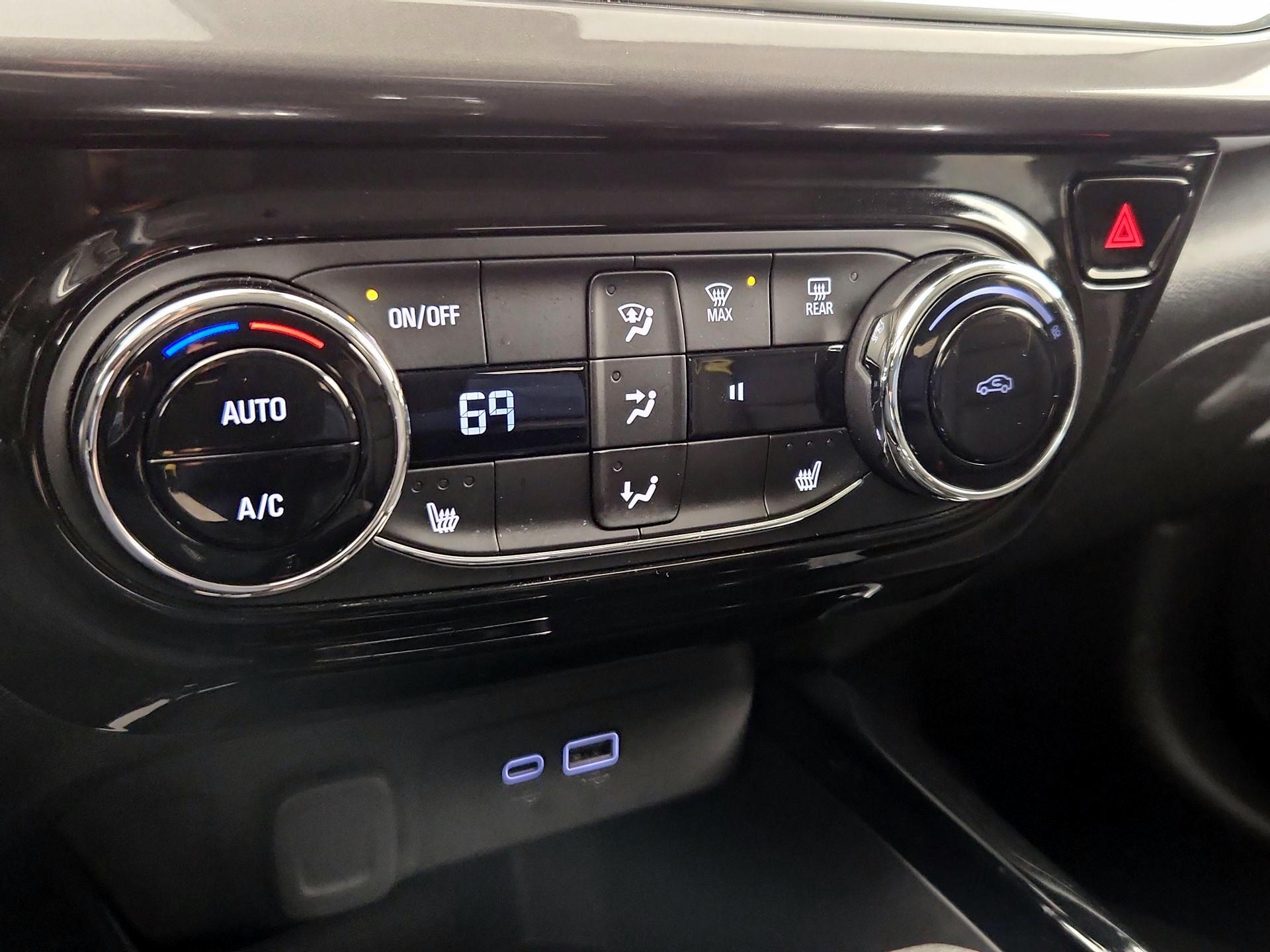 Thumbnail: 2024 Chevrolet Trax - 16