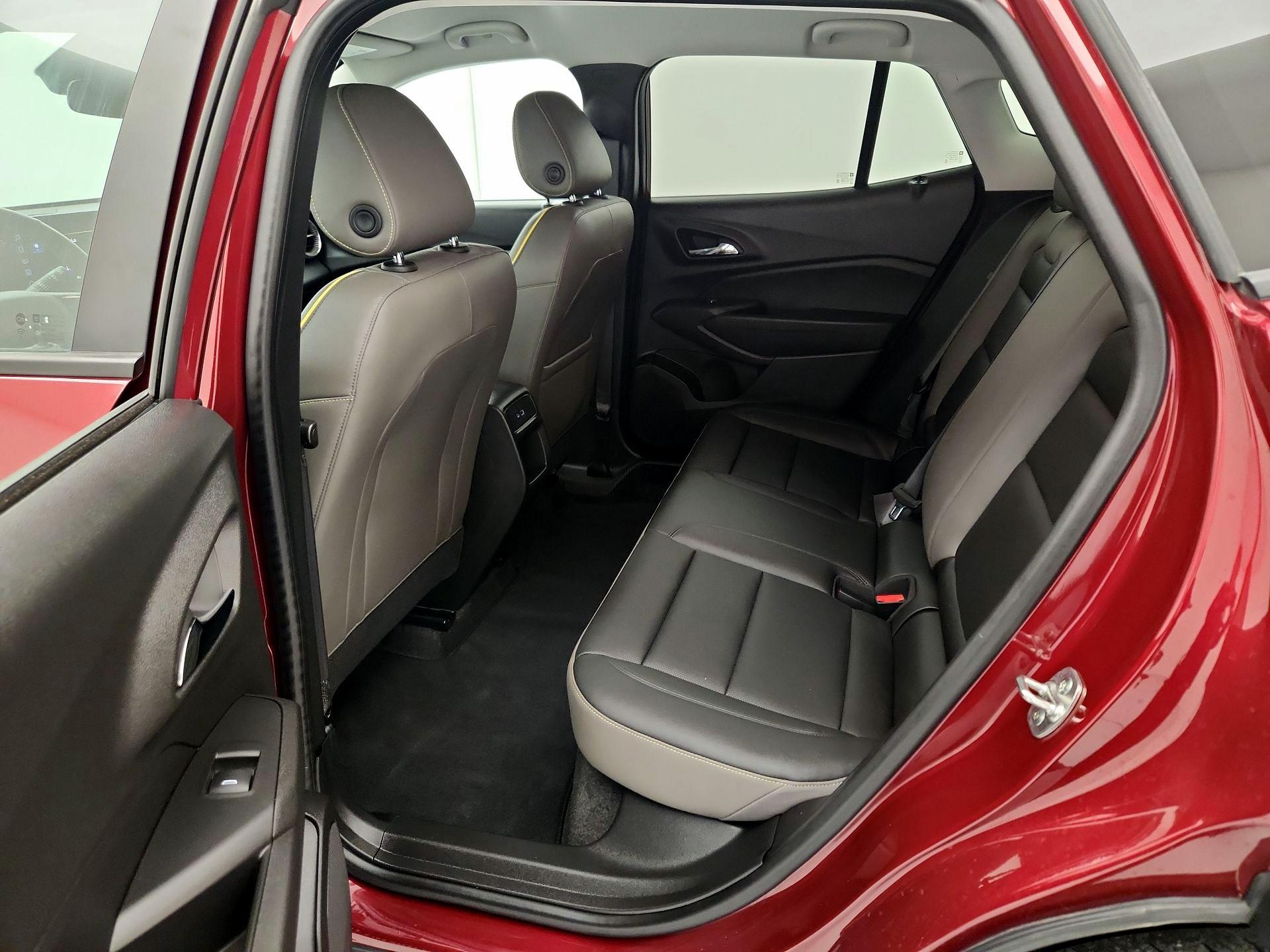 Thumbnail: 2024 Chevrolet Trax - 19