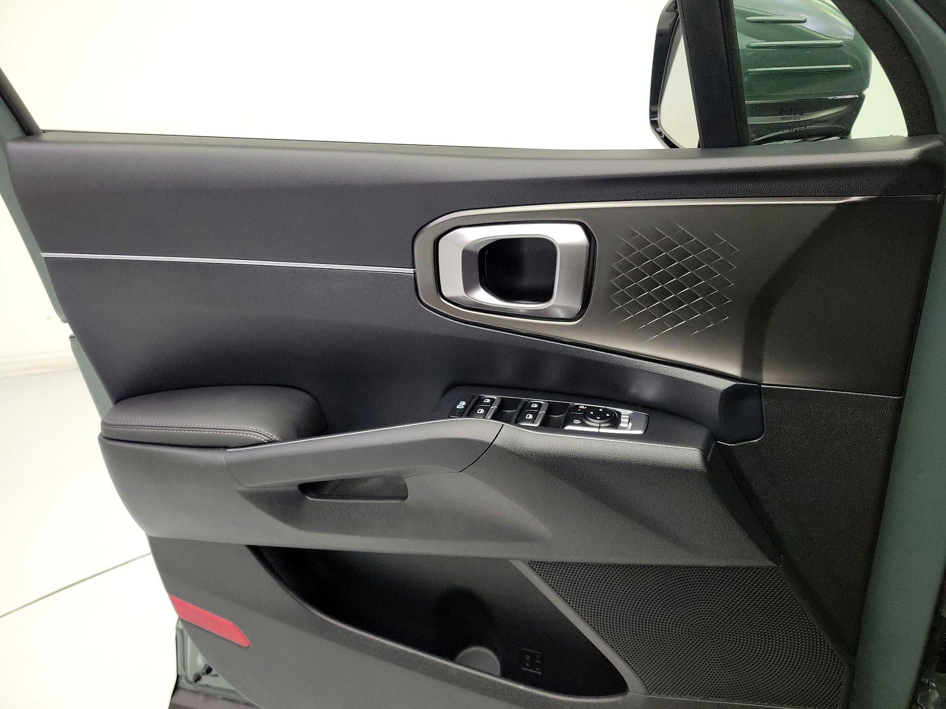 Thumbnail: 2025 Kia Sorento - 12