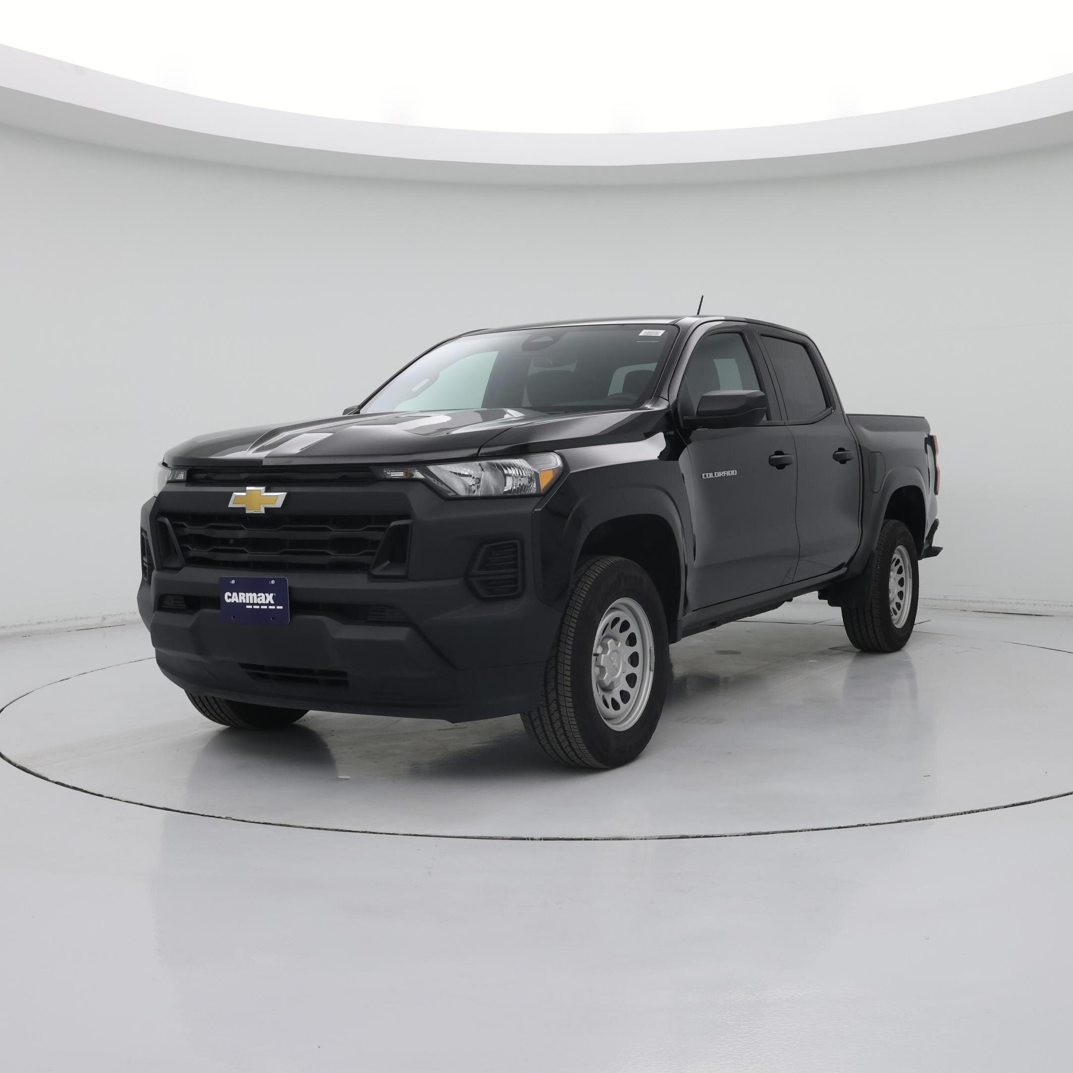 Thumbnail: 2024 Chevrolet Colorado - 4