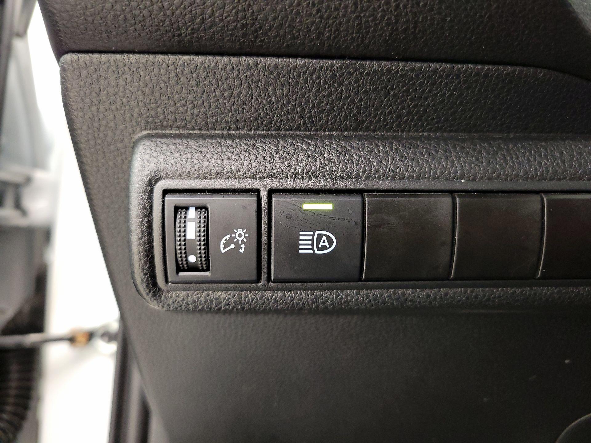 Thumbnail: 2024 Toyota Corolla - 13