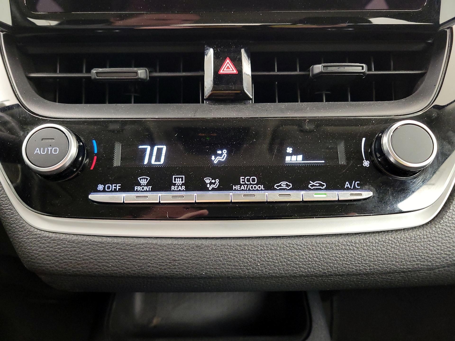 Thumbnail: 2024 Toyota Corolla - 16