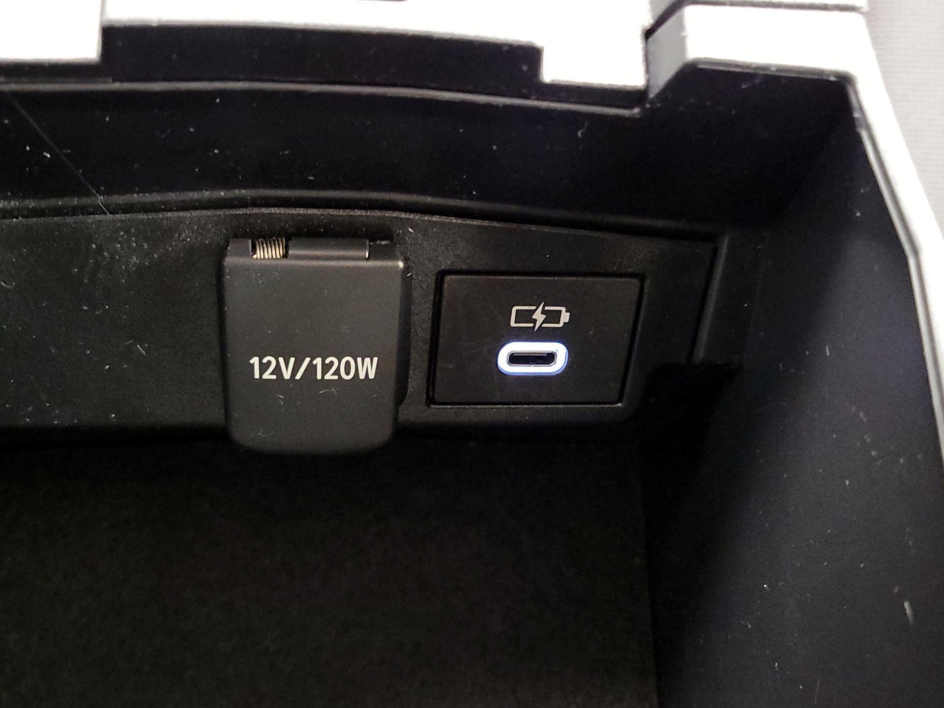 Thumbnail: 2024 Toyota Corolla - 18