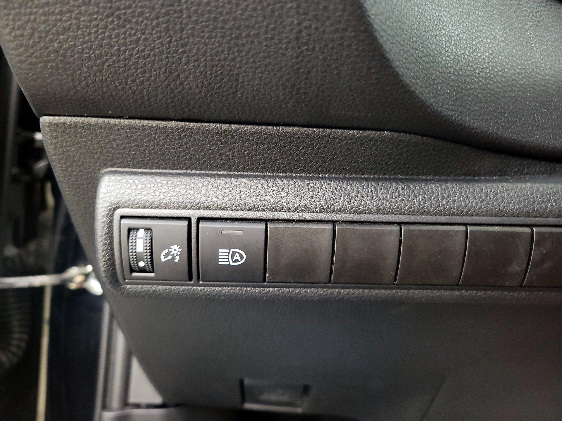 Thumbnail: 2024 Toyota Corolla - 13