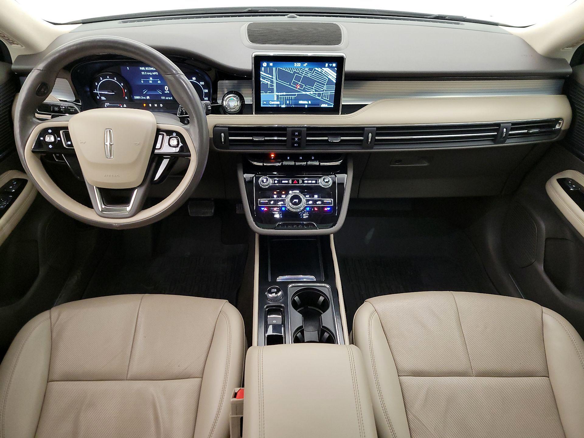 Thumbnail: 2022 Lincoln Corsair - 9