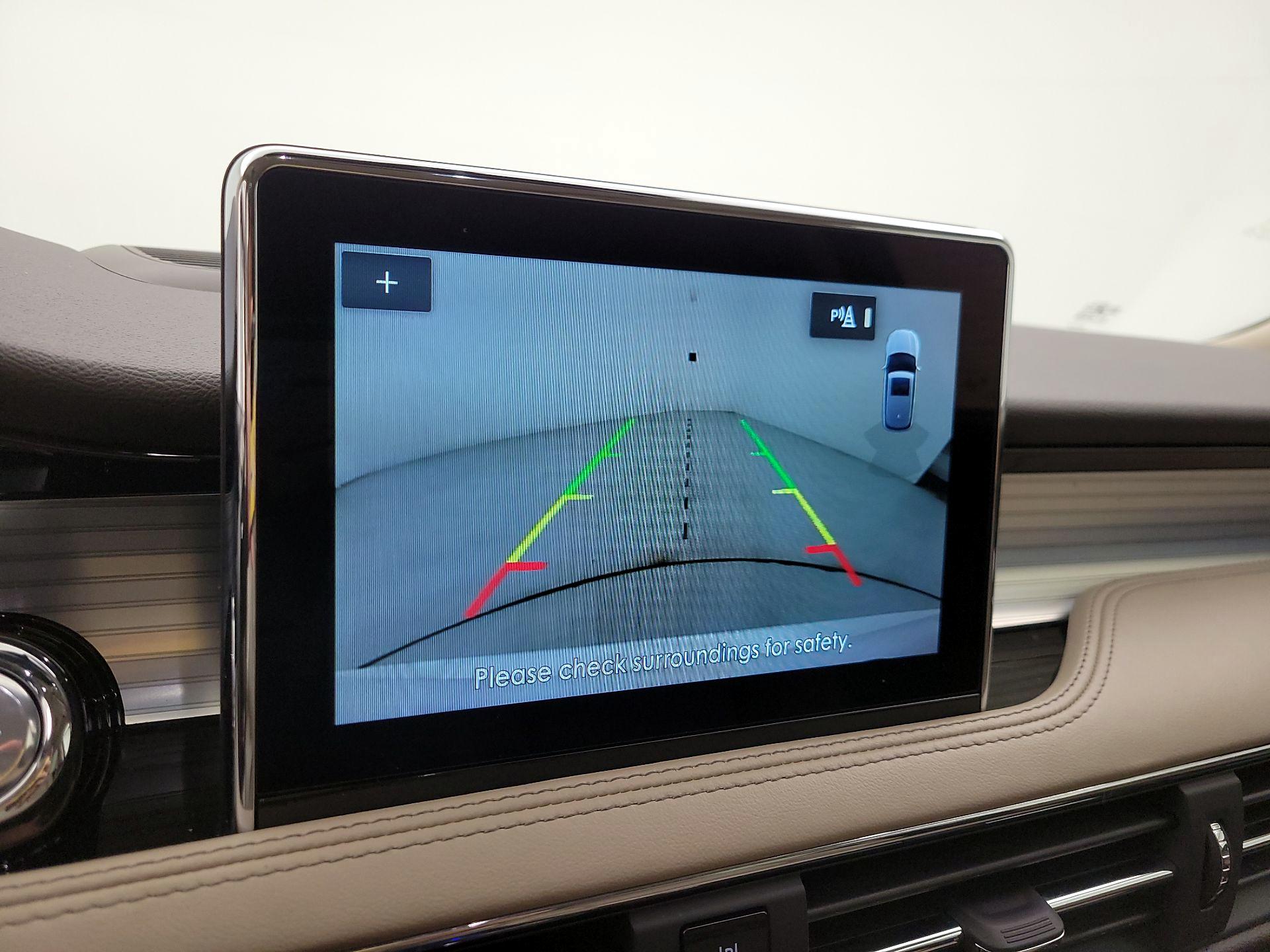 Thumbnail: 2022 Lincoln Corsair - 15