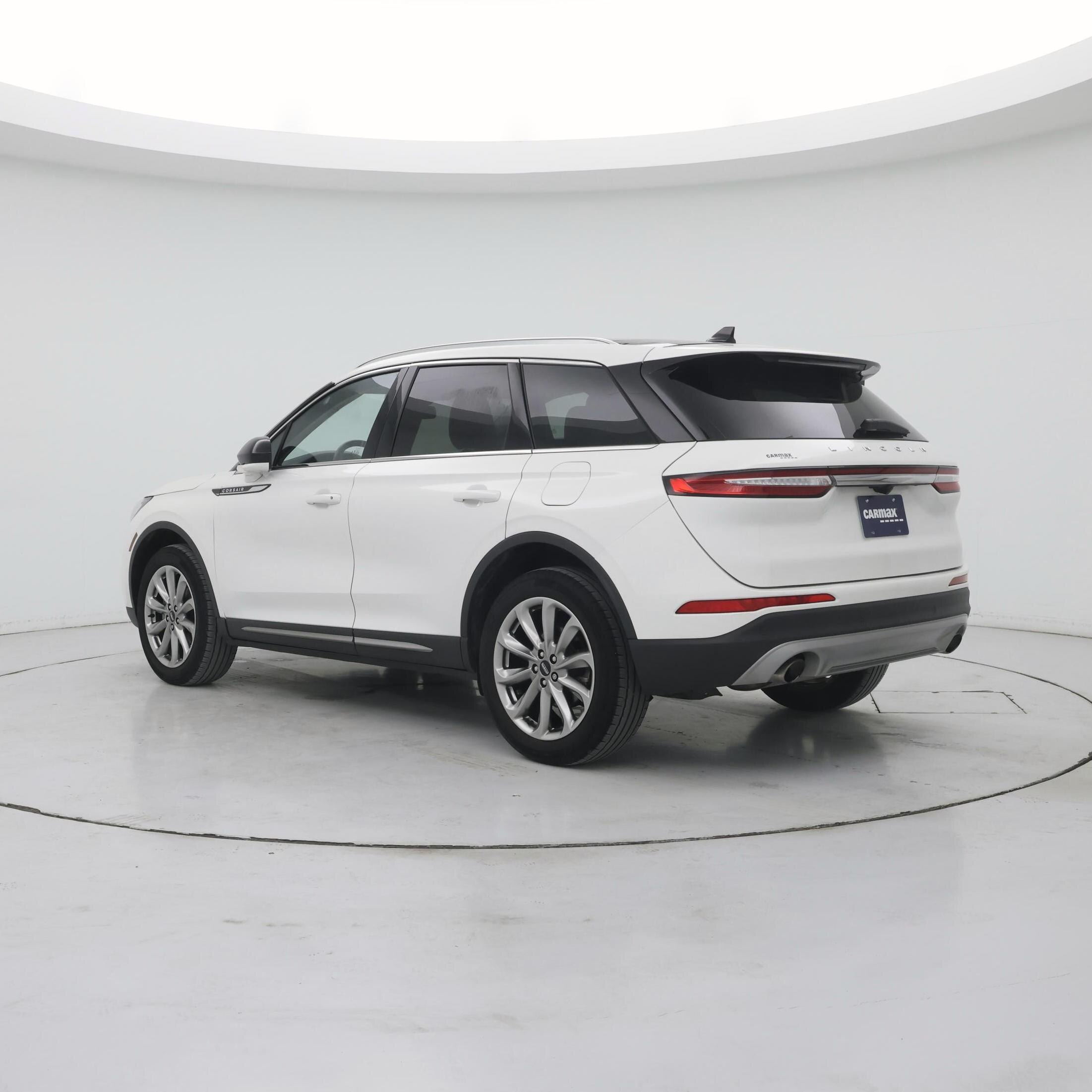 Thumbnail: 2022 Lincoln Corsair - 2