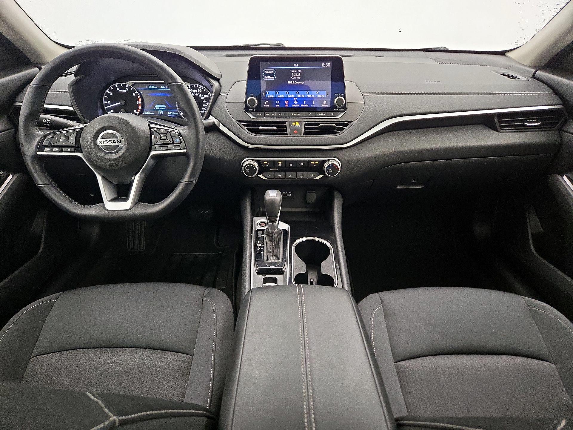 Thumbnail: 2021 Nissan Altima - 9