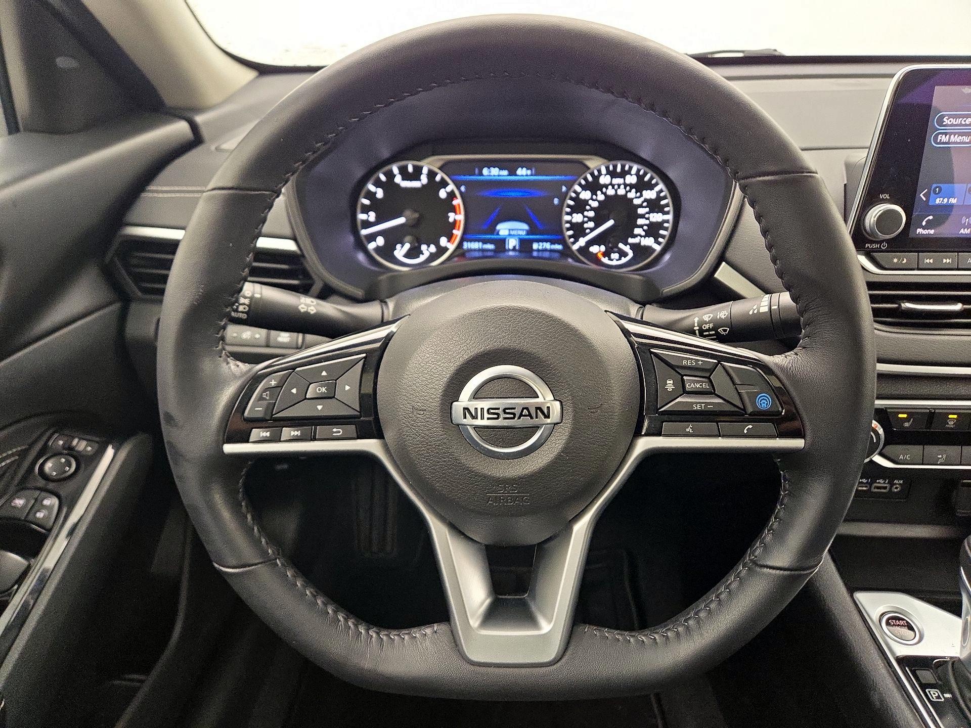 Thumbnail: 2021 Nissan Altima - 10