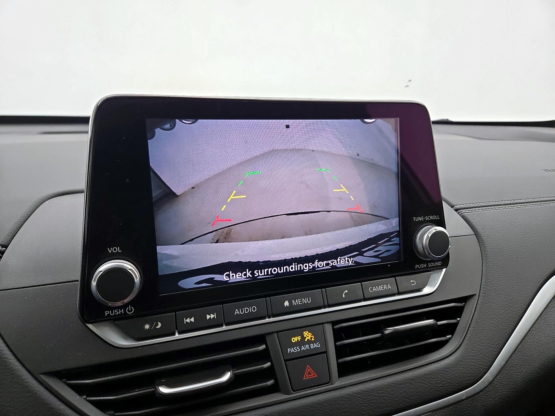 Thumbnail: 2021 Nissan Altima - 14